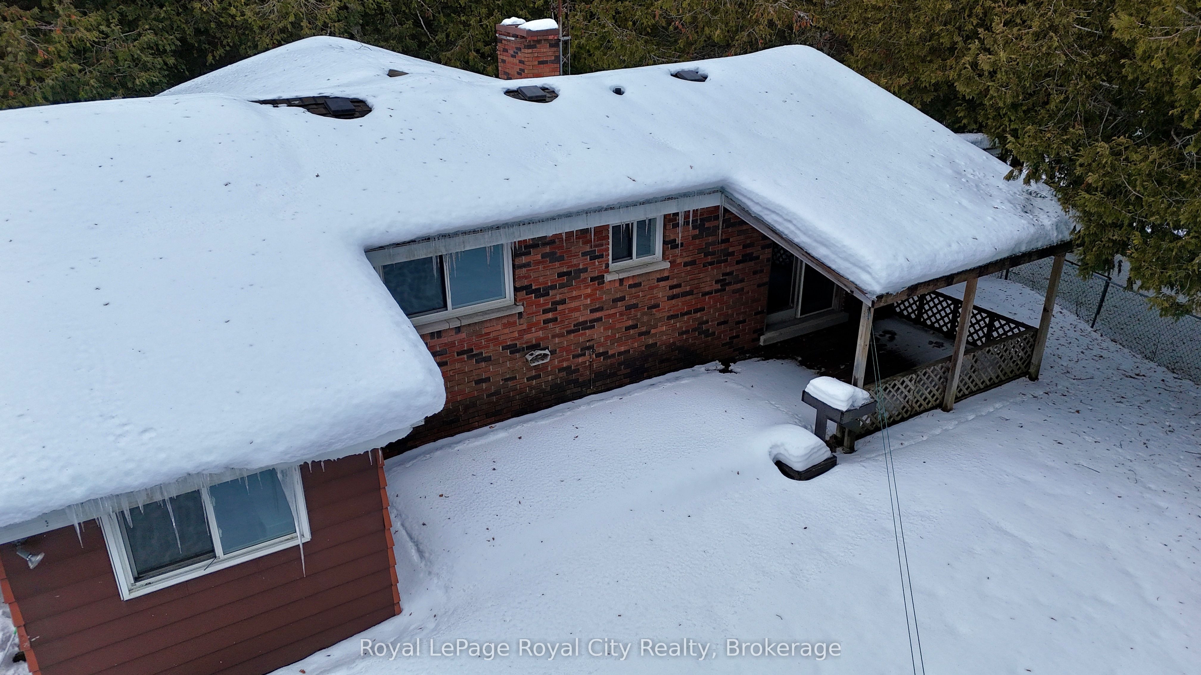 4616 6 Highway Property Photo 27