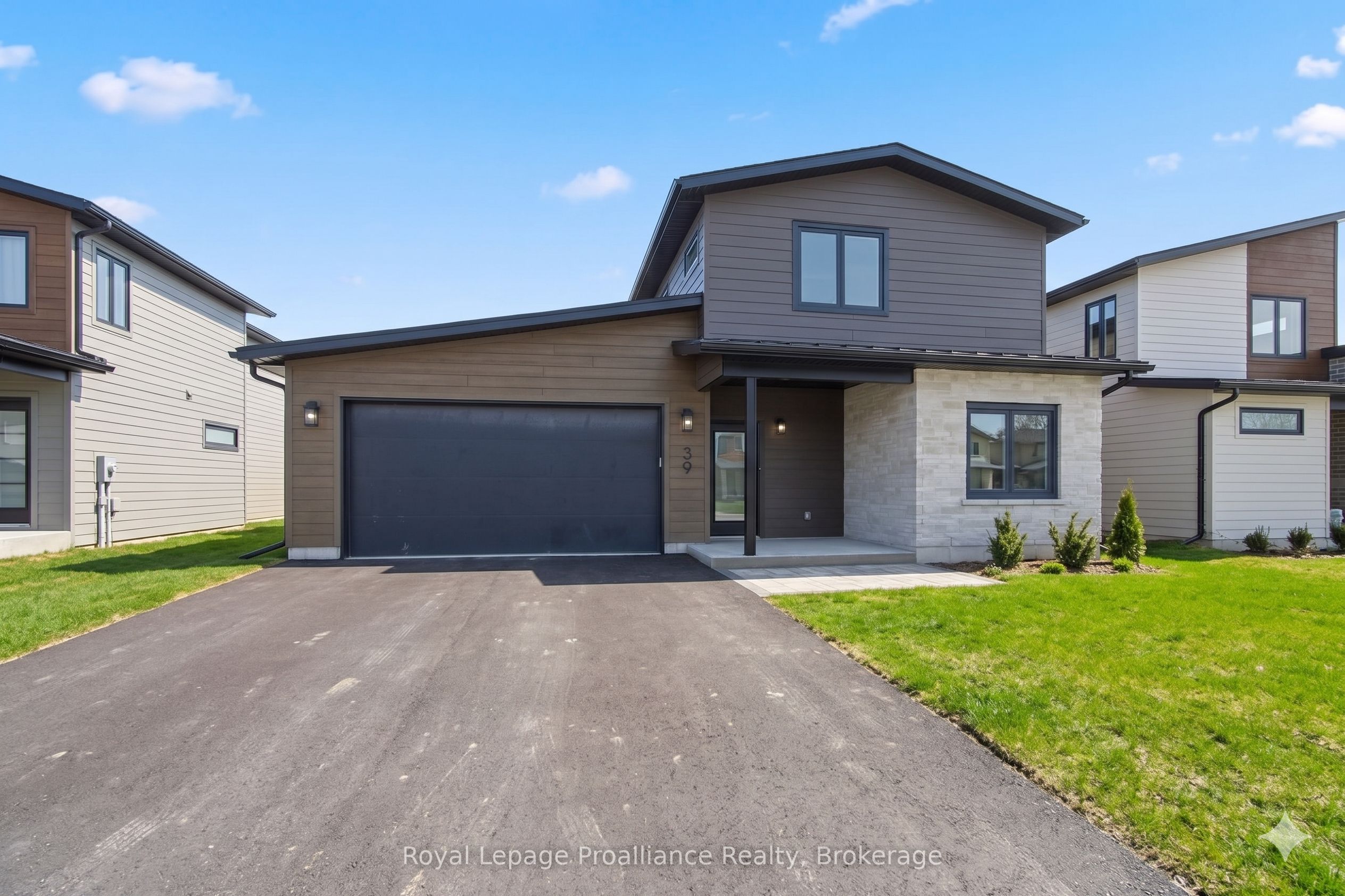 39 Fraser Drive Property Photo 1