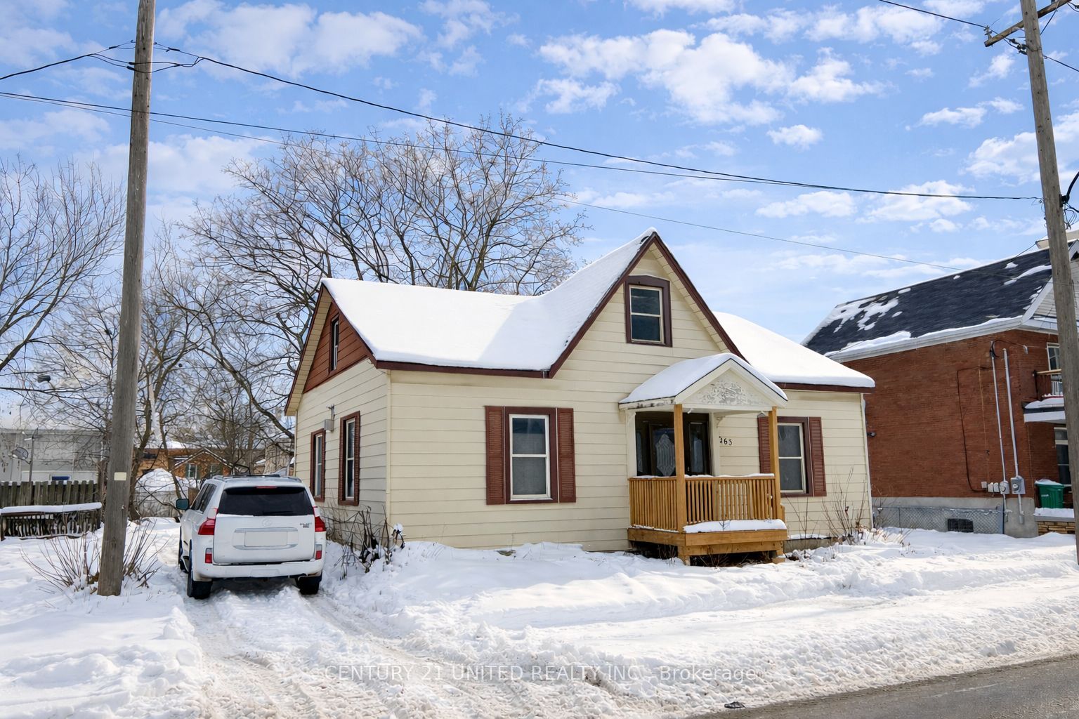 263 Bethune Street Property Photo 1