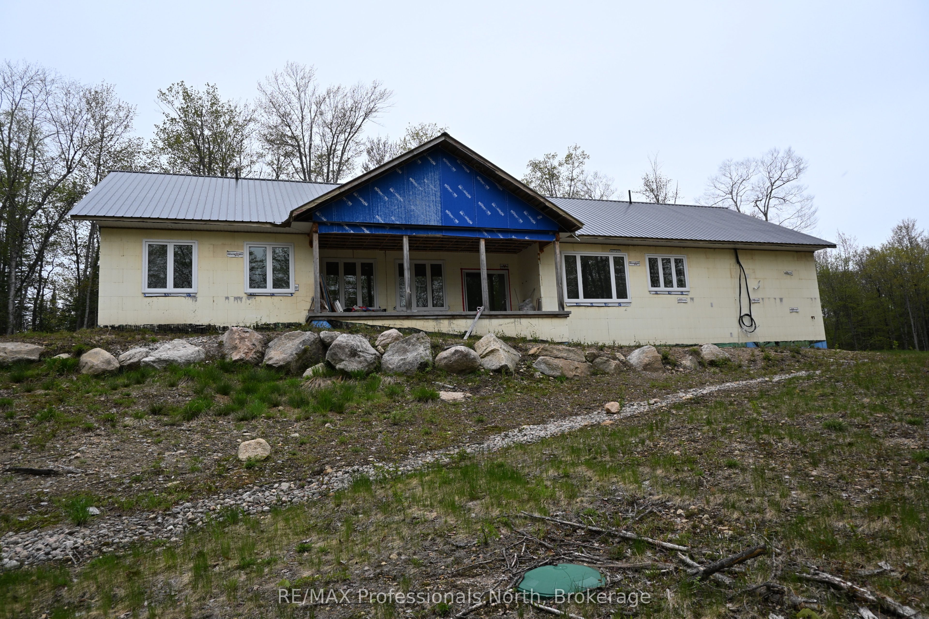 121 Loon Lake Road Property Photo 1