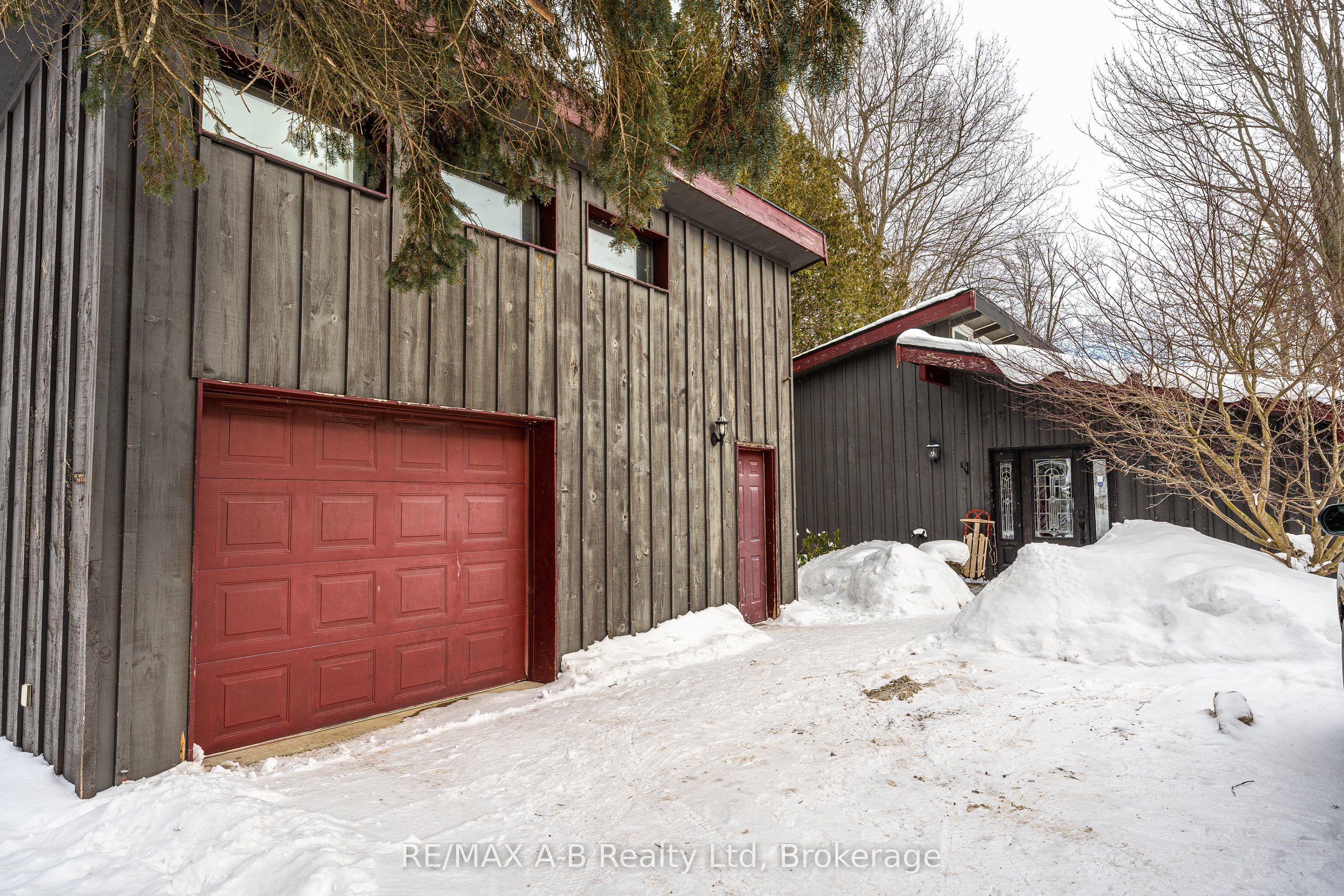 250 Orchard Avenue