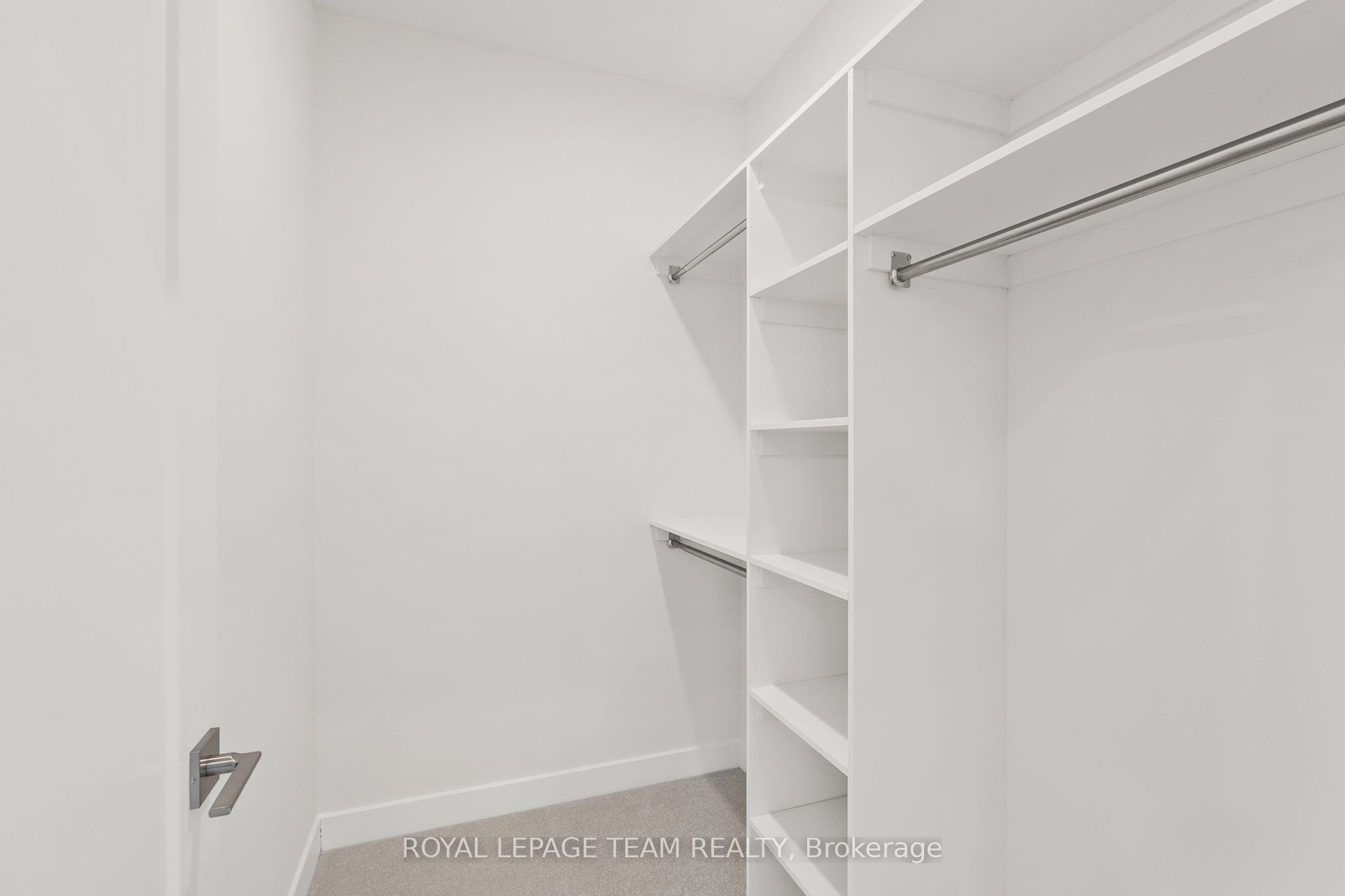 1086 Moore St Property Photo 27