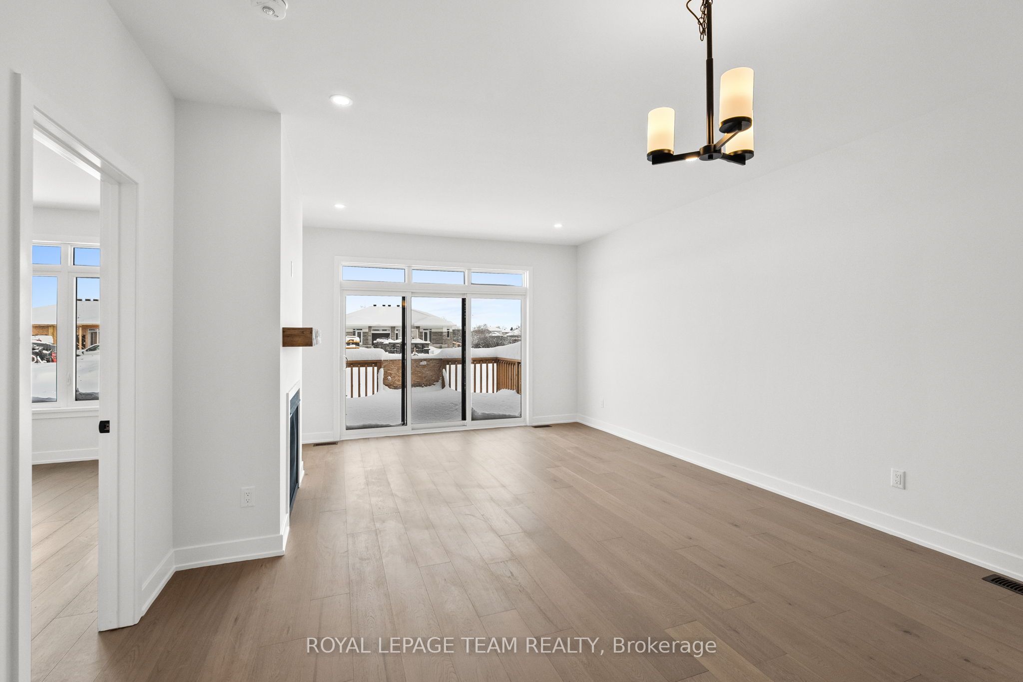 1051 Moore Street Property Photo 17
