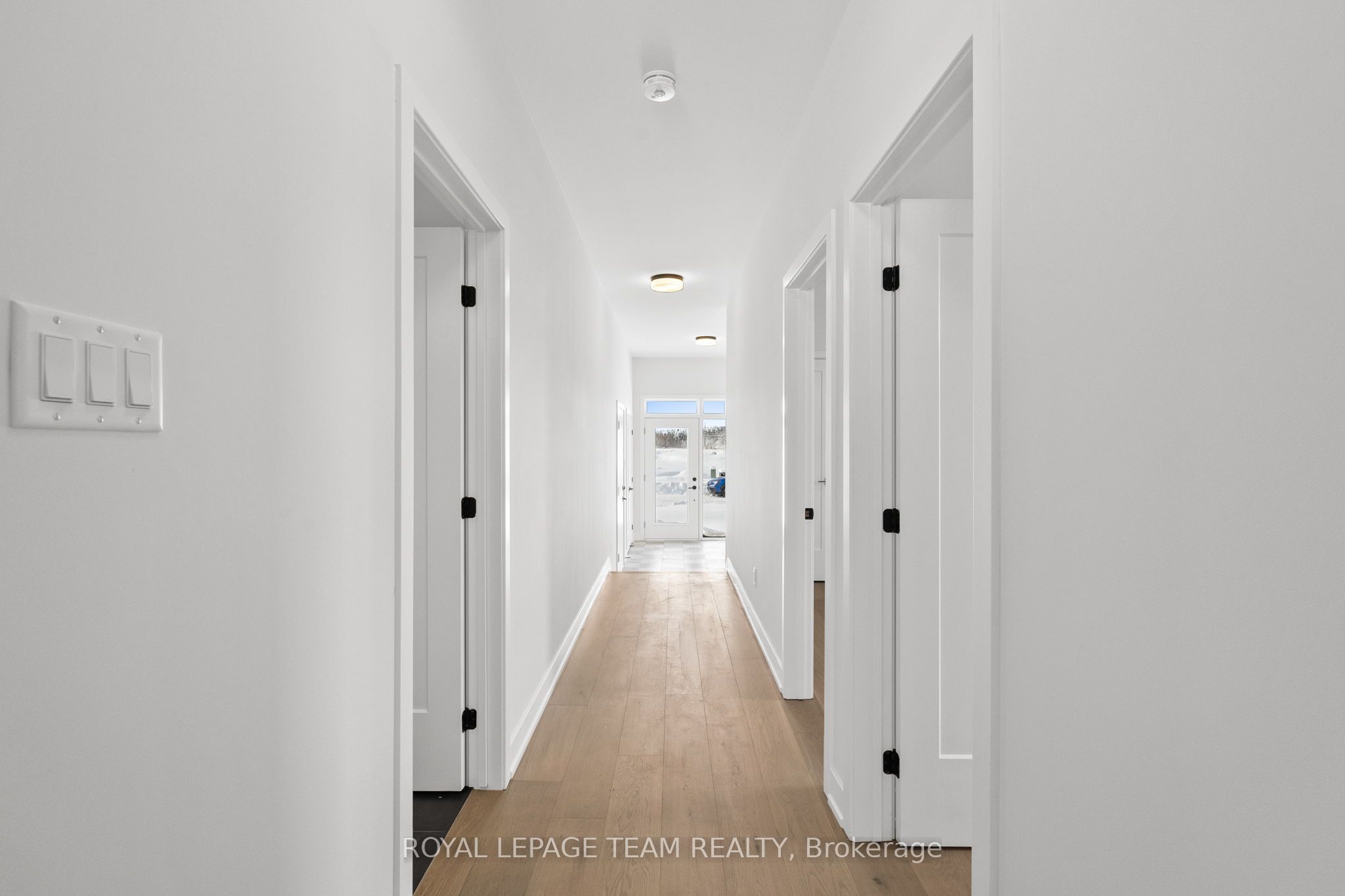 1051 Moore Street Property Photo 23
