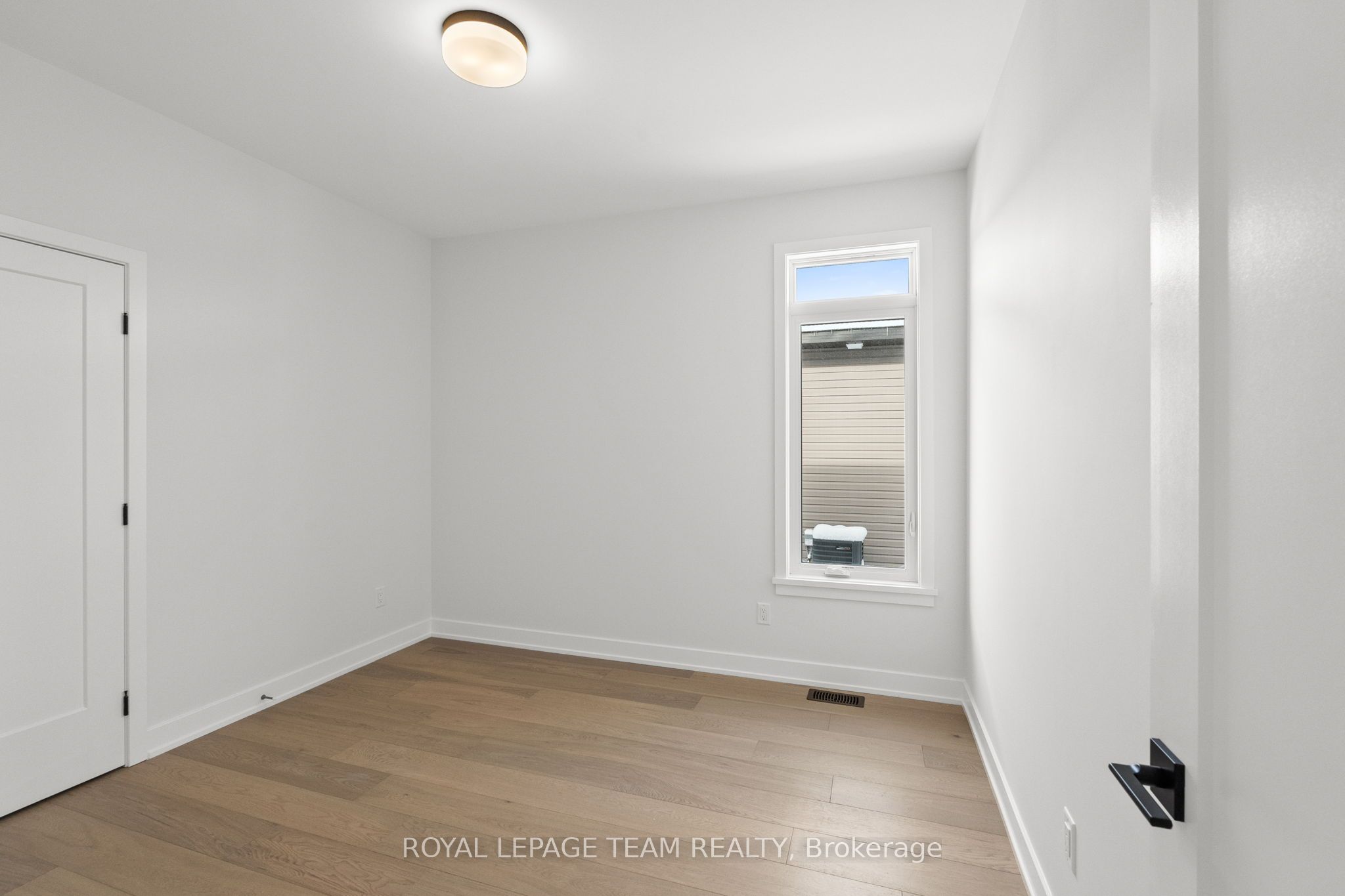 1051 Moore Street Property Photo 29