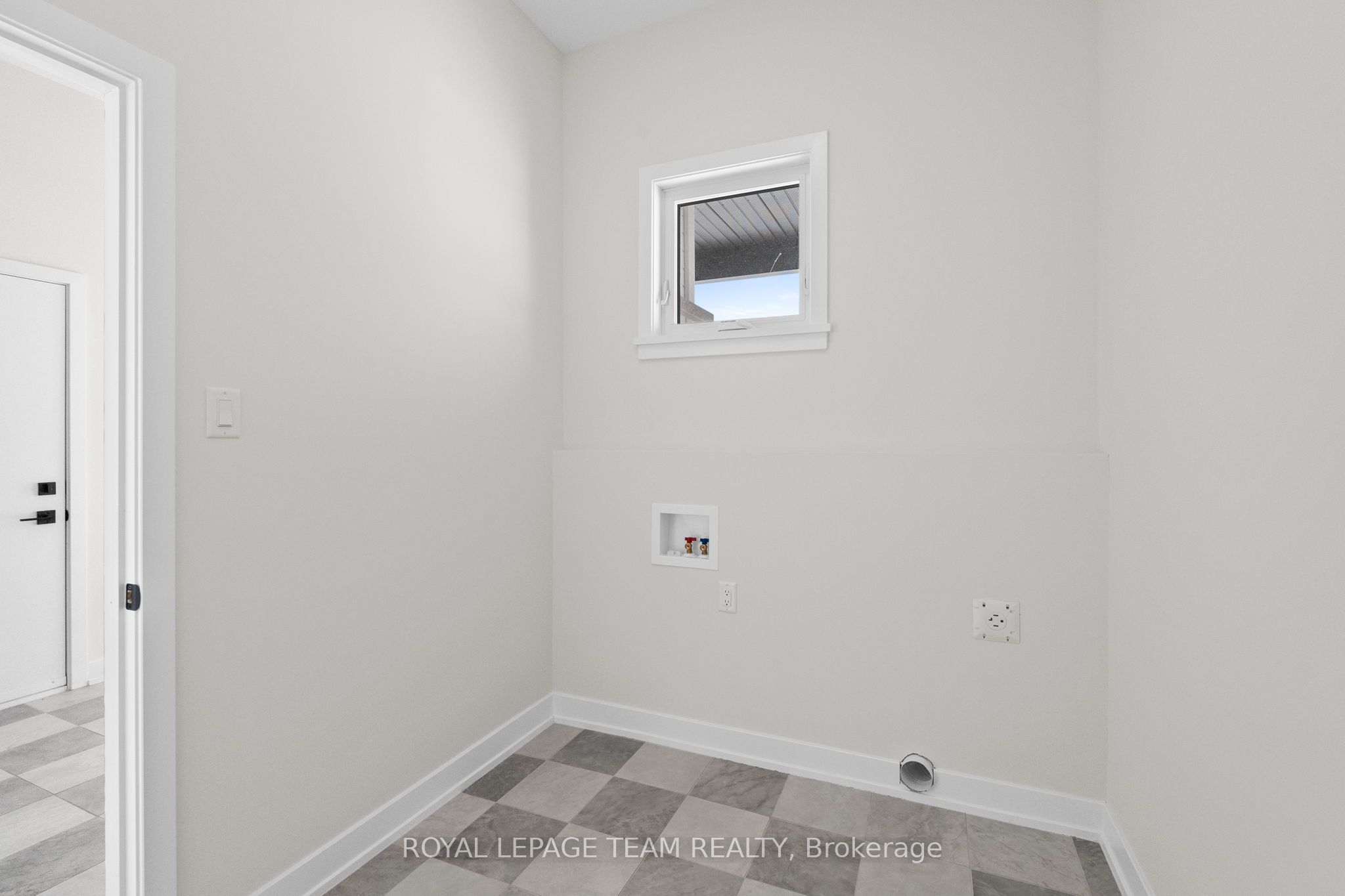 1051 Moore Street Property Photo 35