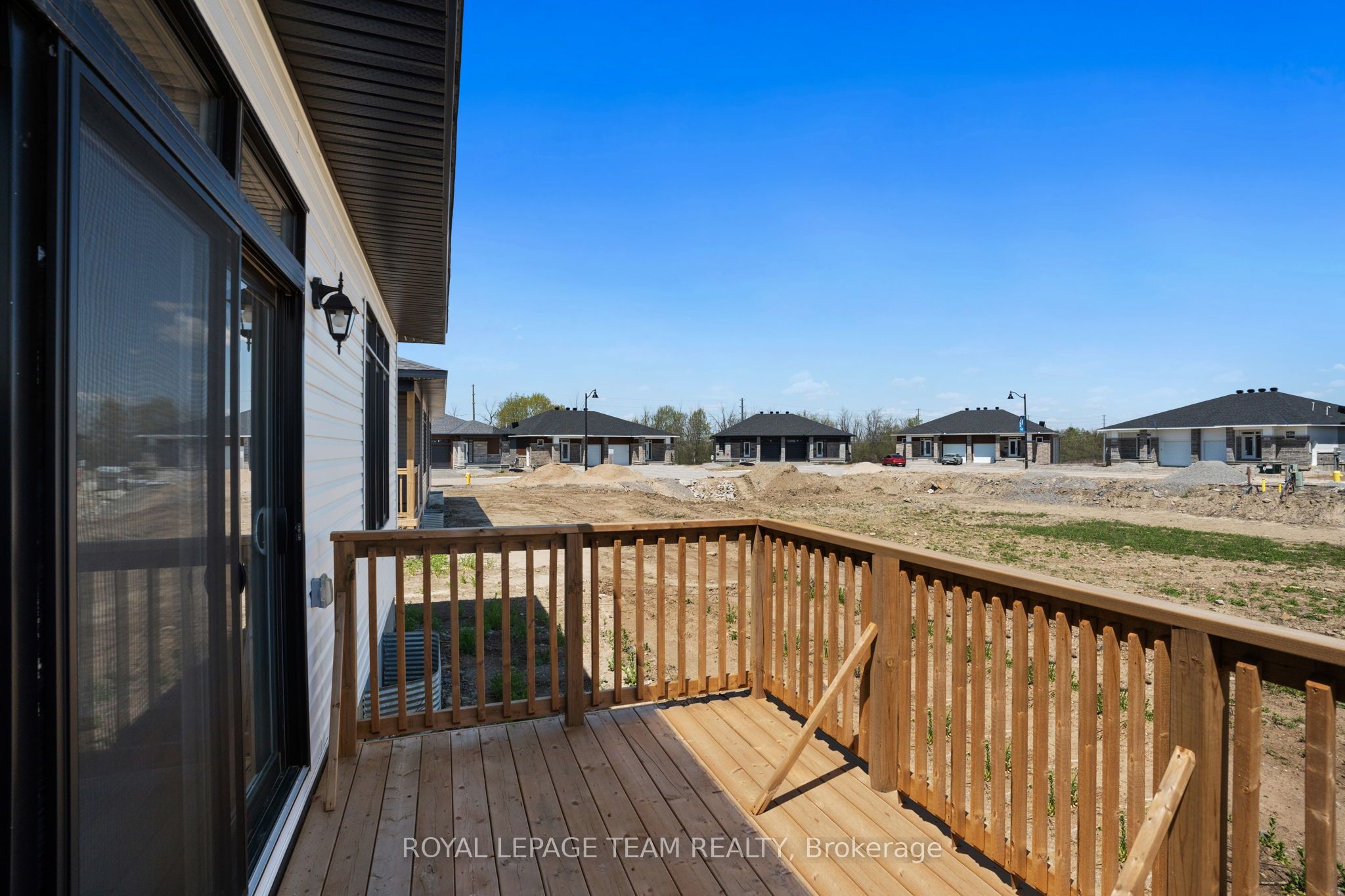 1051 Moore Street Property Photo 38