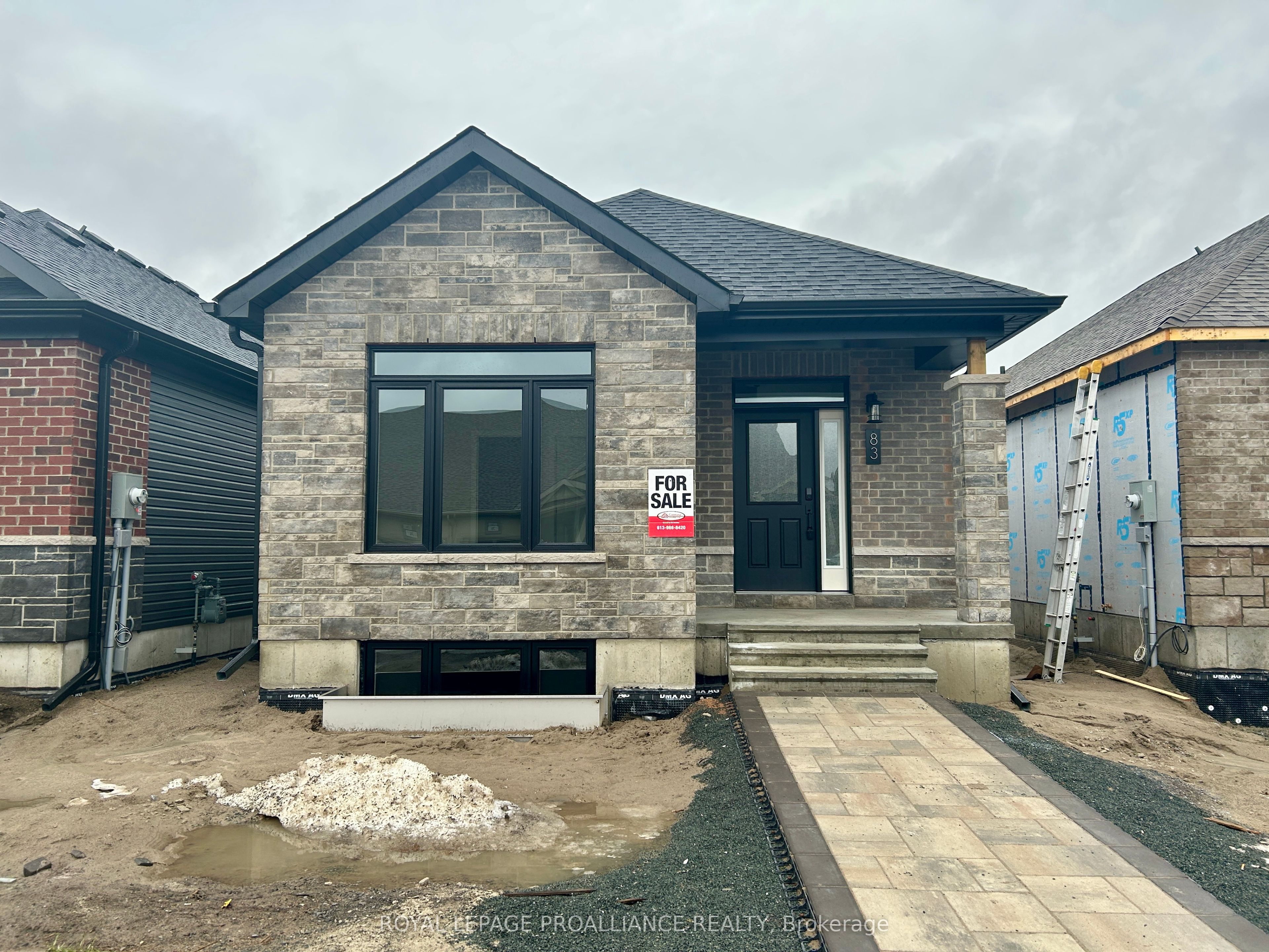 83 Athabaska Dr Property Photo 1