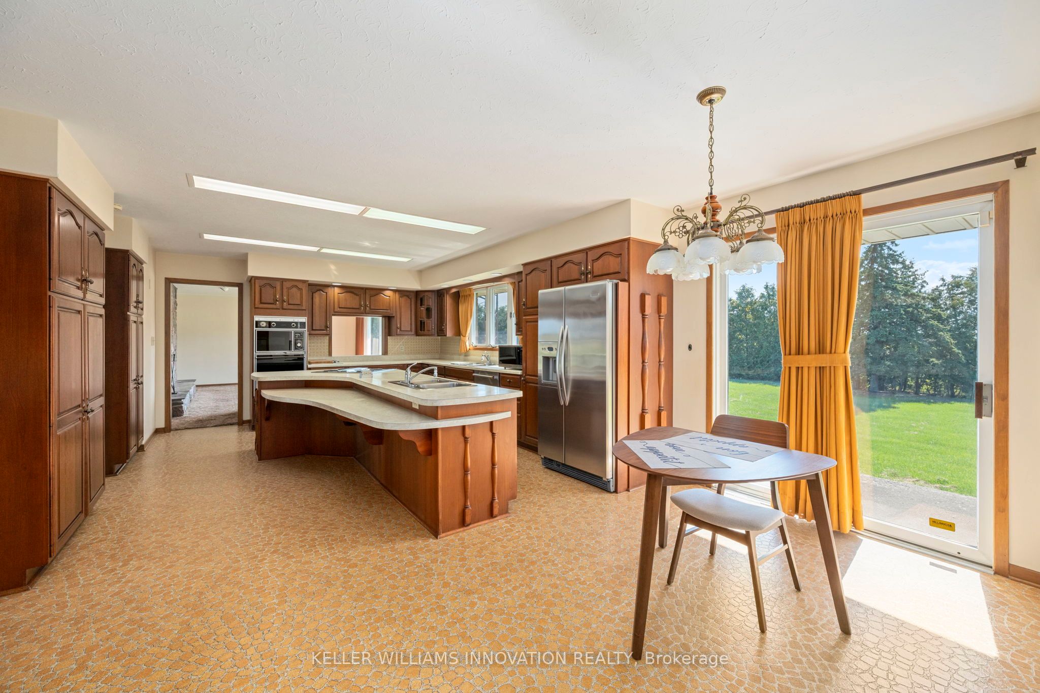 6828 Third Line Road Property Photo 19