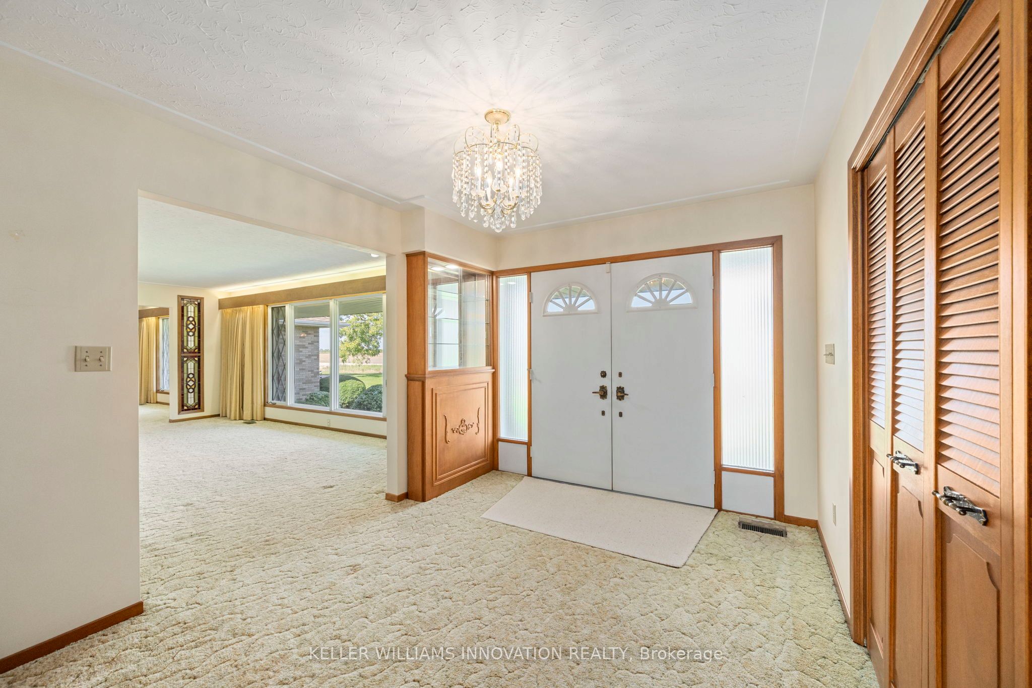 6828 Third Line Road Property Photo 27
