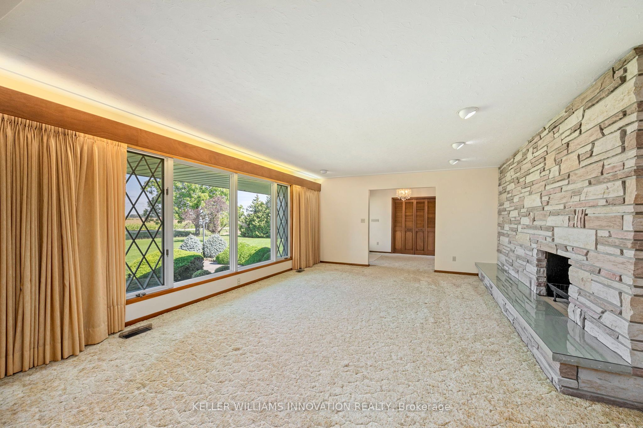 6828 Third Line Road Property Photo 29
