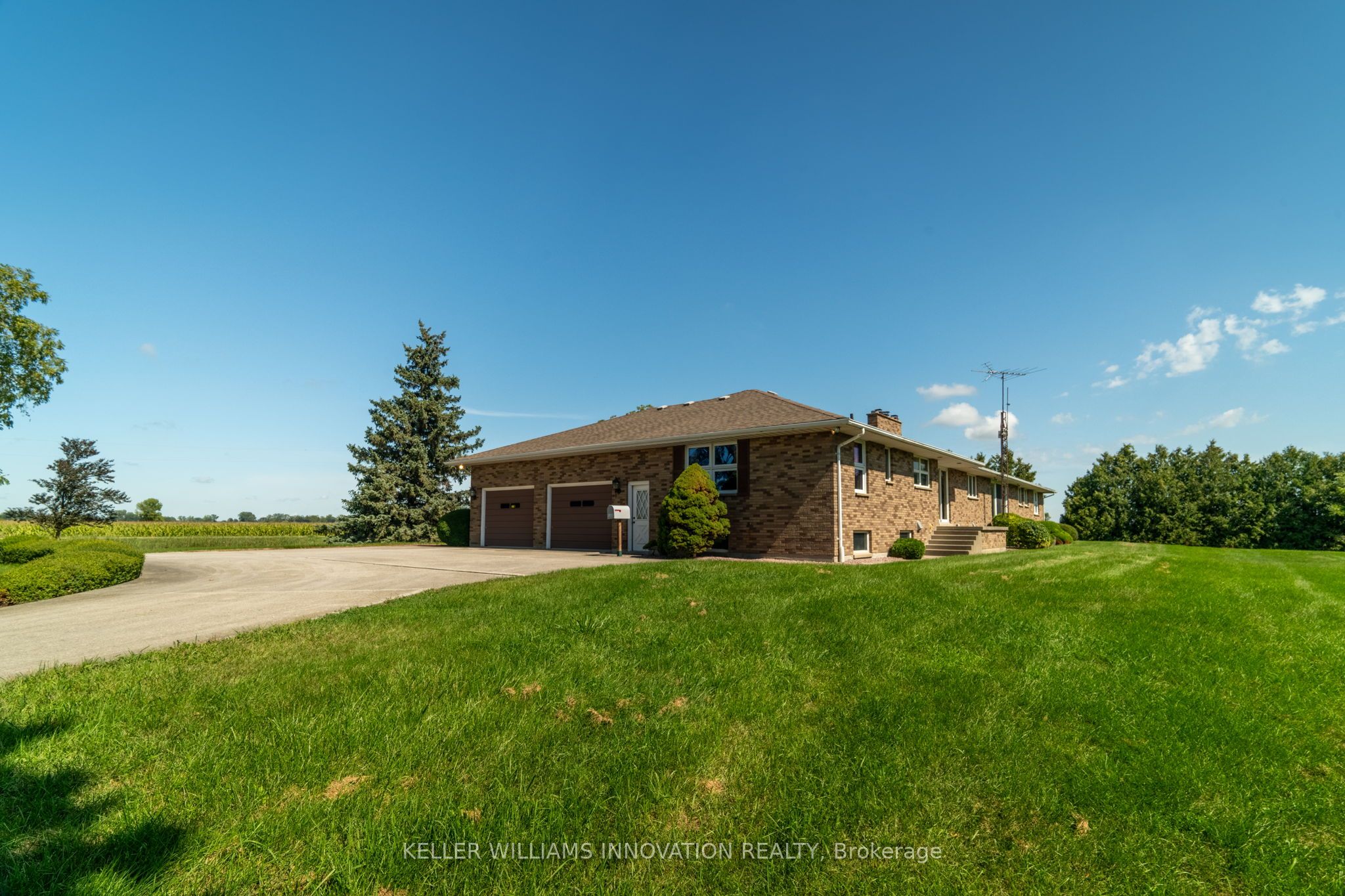 6828 Third Line Road Property Photo 46