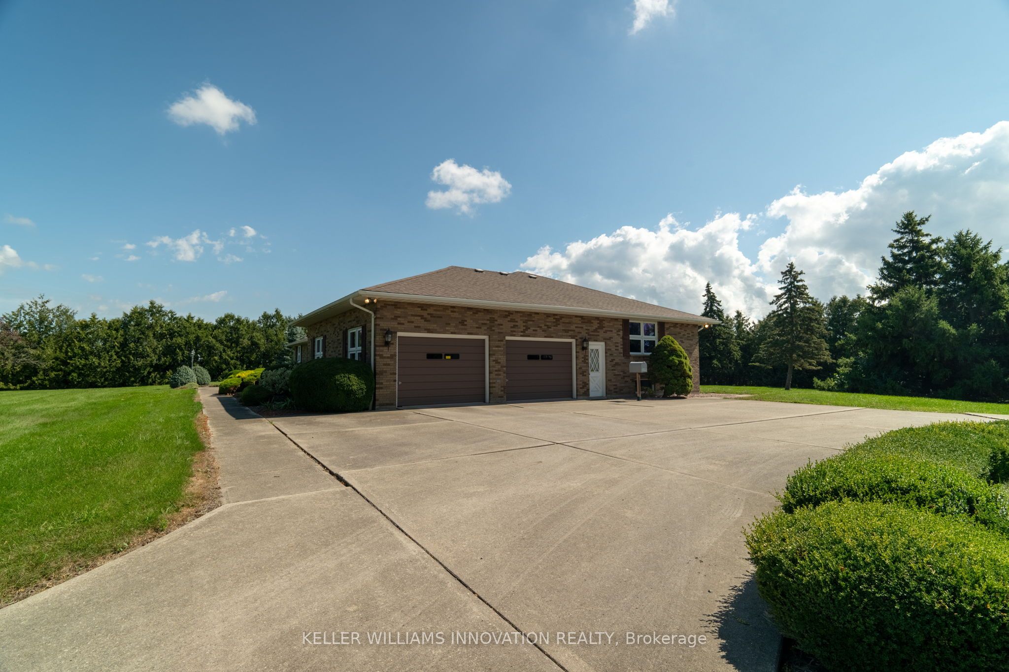6828 Third Line Road Property Photo 49