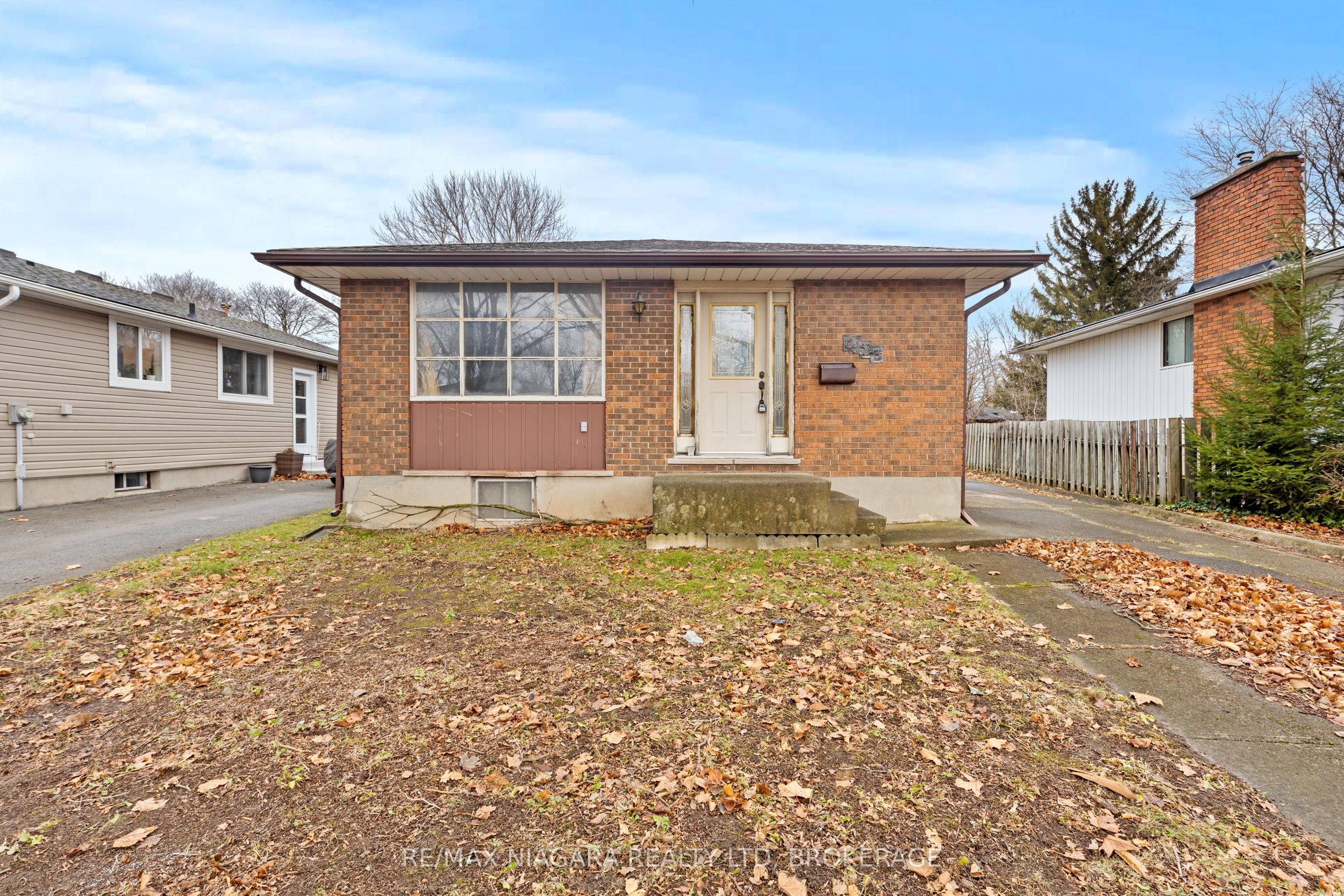 6183 Johnson Drive Property Photo 1