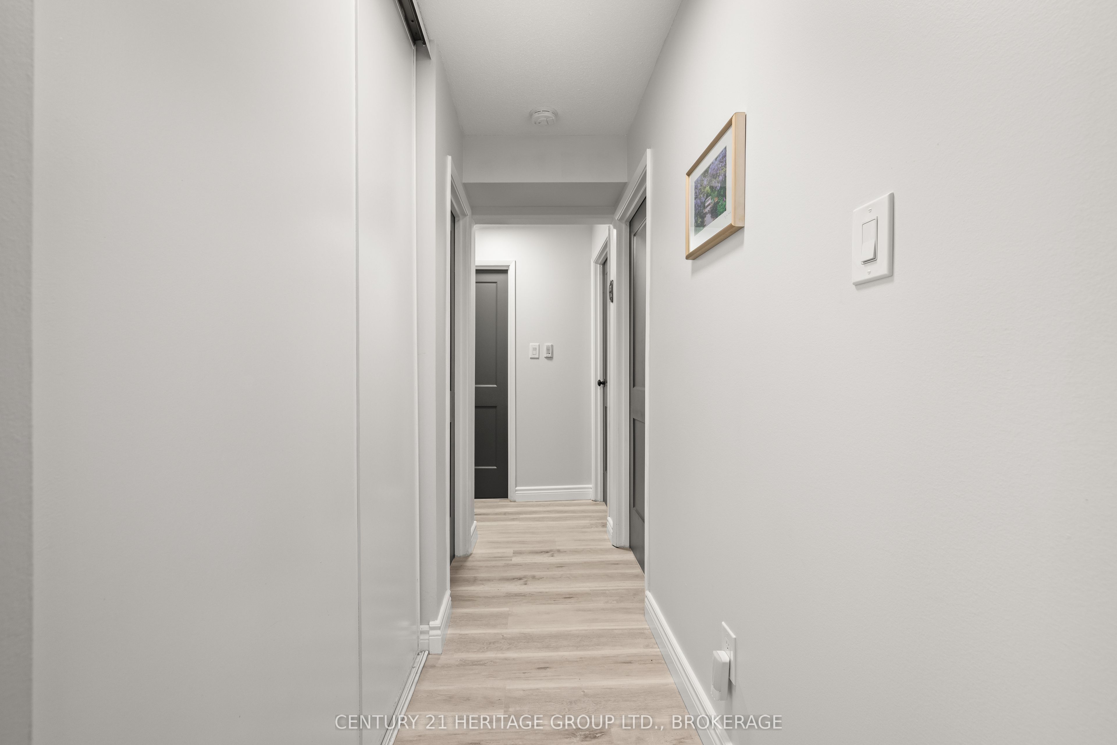 573 Armstrong Rd Property Photo 18