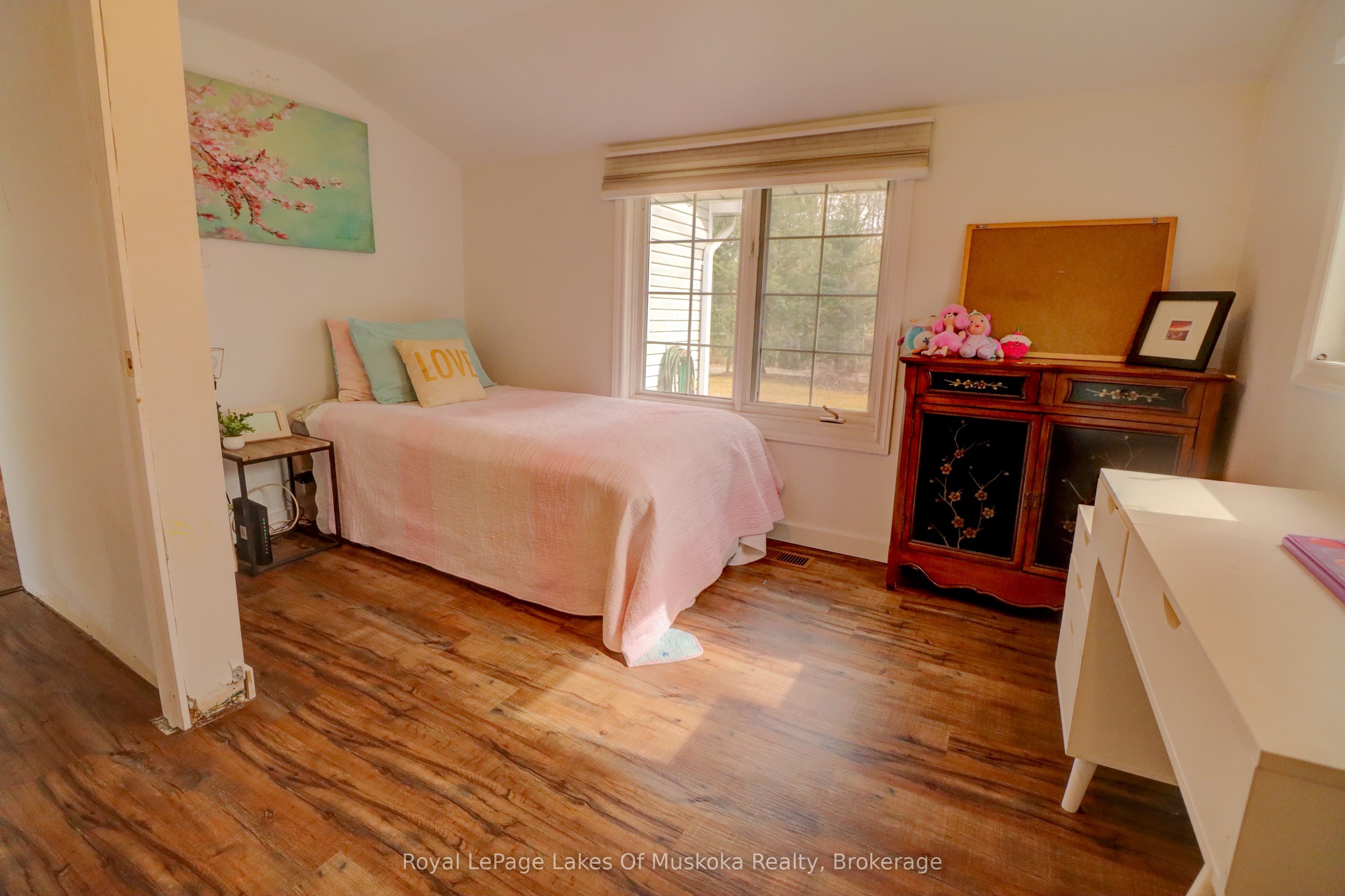 6 Hibberd Ln Property Photo 15