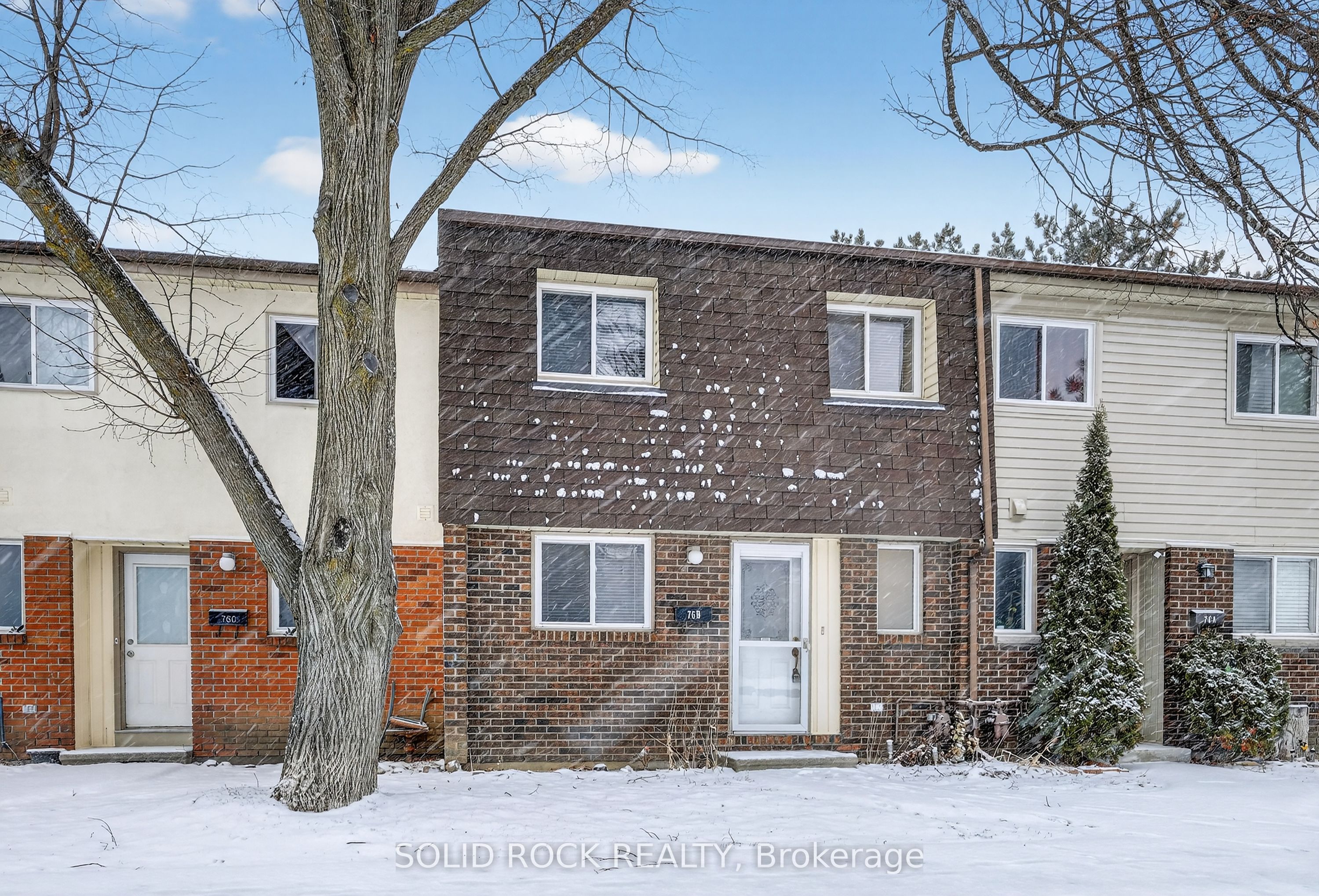 76 Seyton Dr Property Photo 1