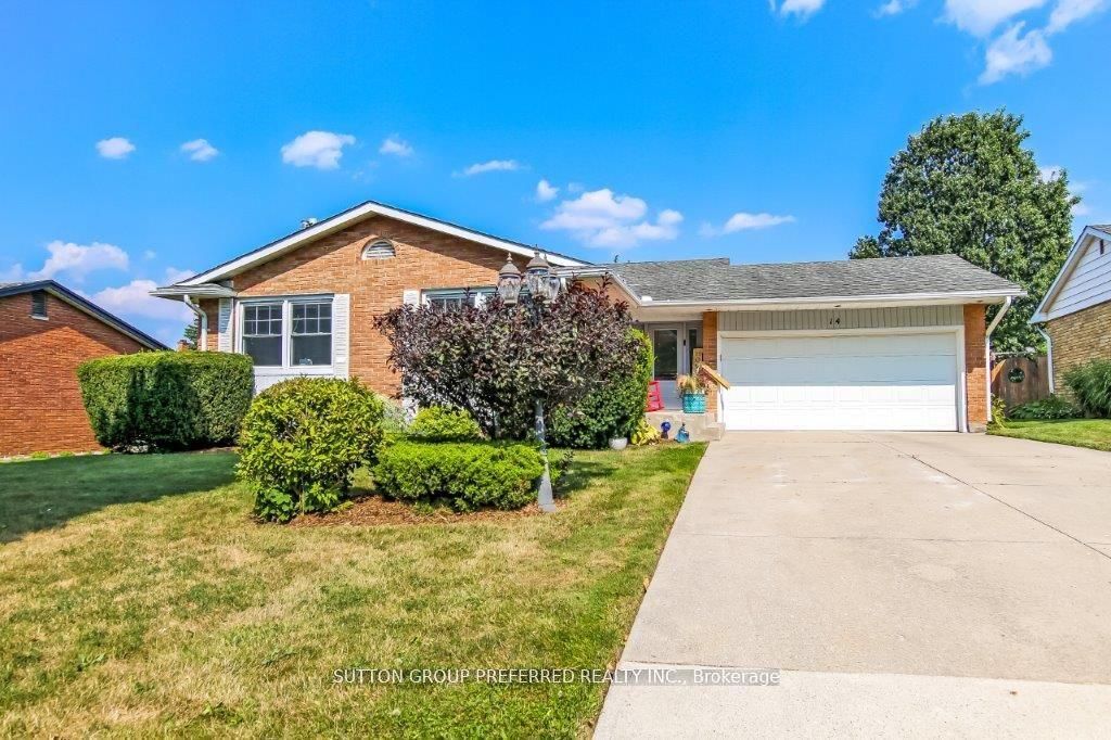 14 Cowan Ave
