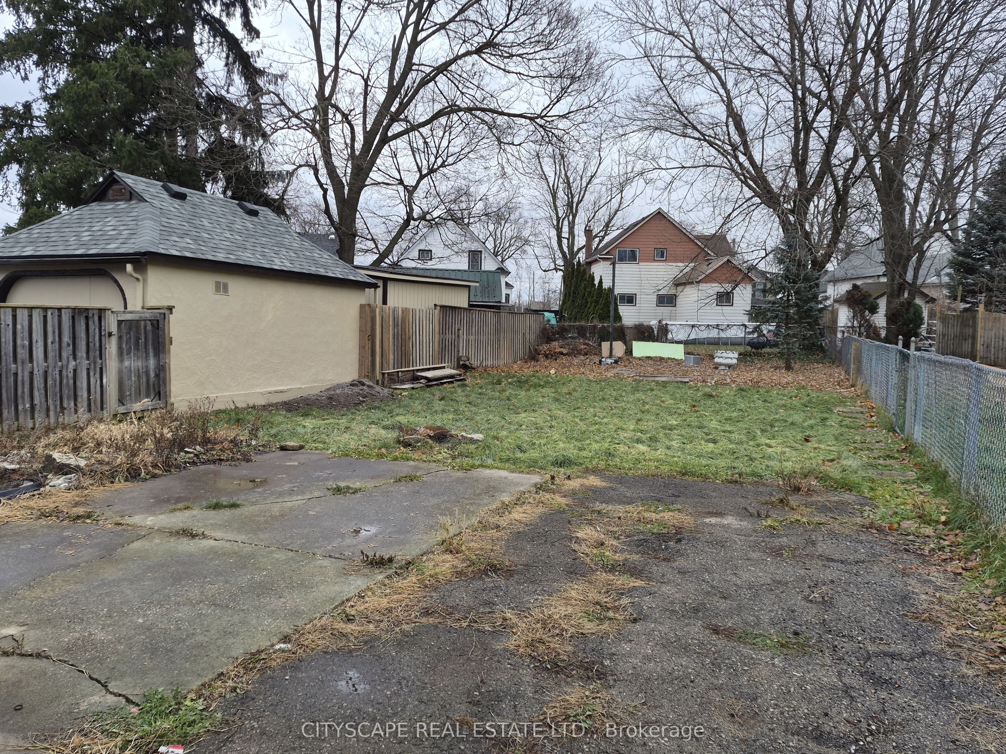 28 Margery Rd Property Photo 27