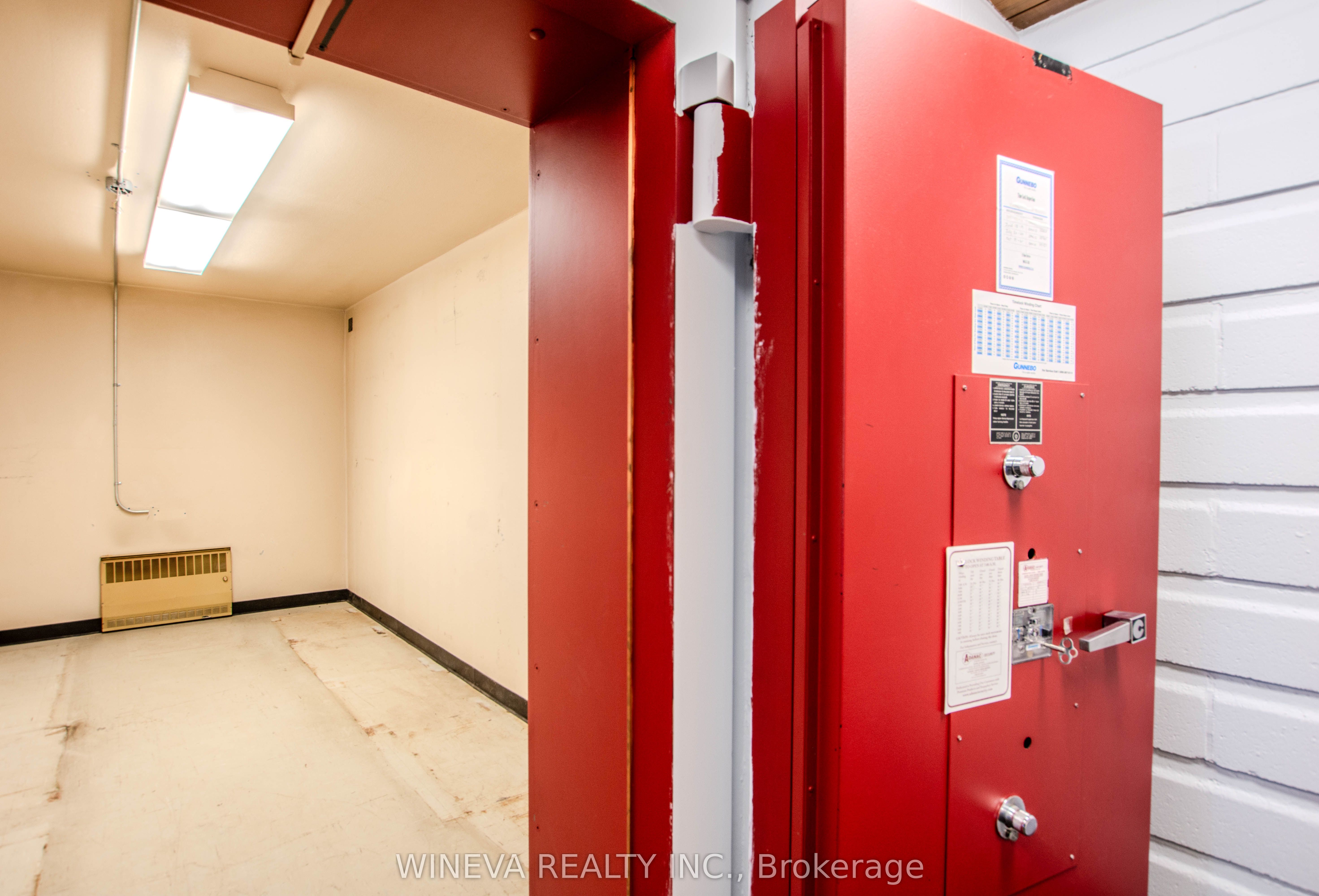 2 Albert Street Property Photo 20
