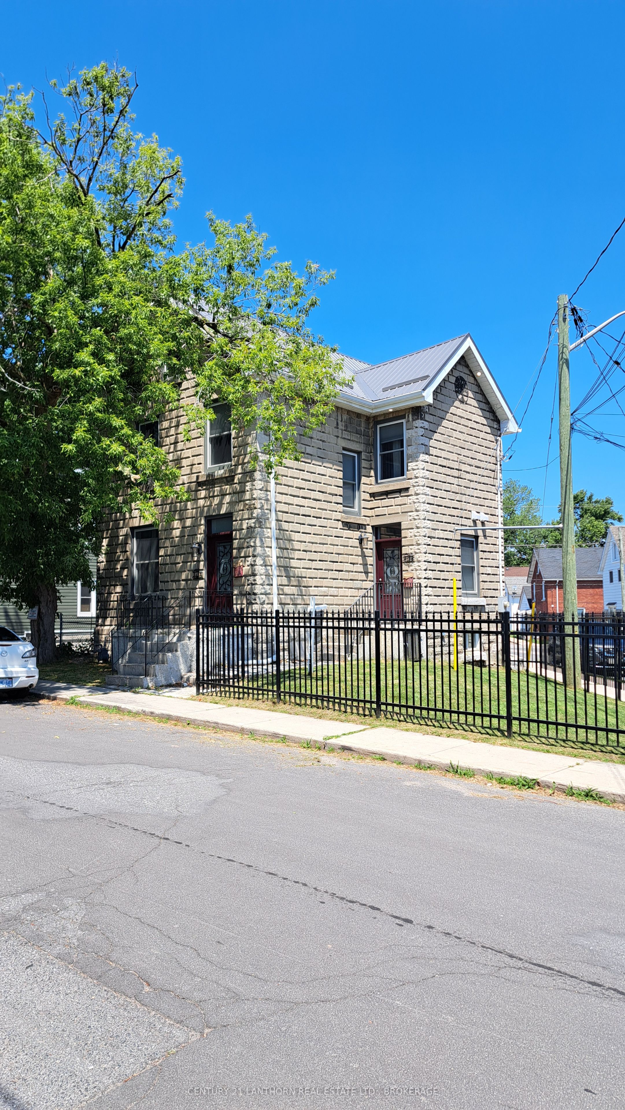 45 Chestnut Street Property Photo 1