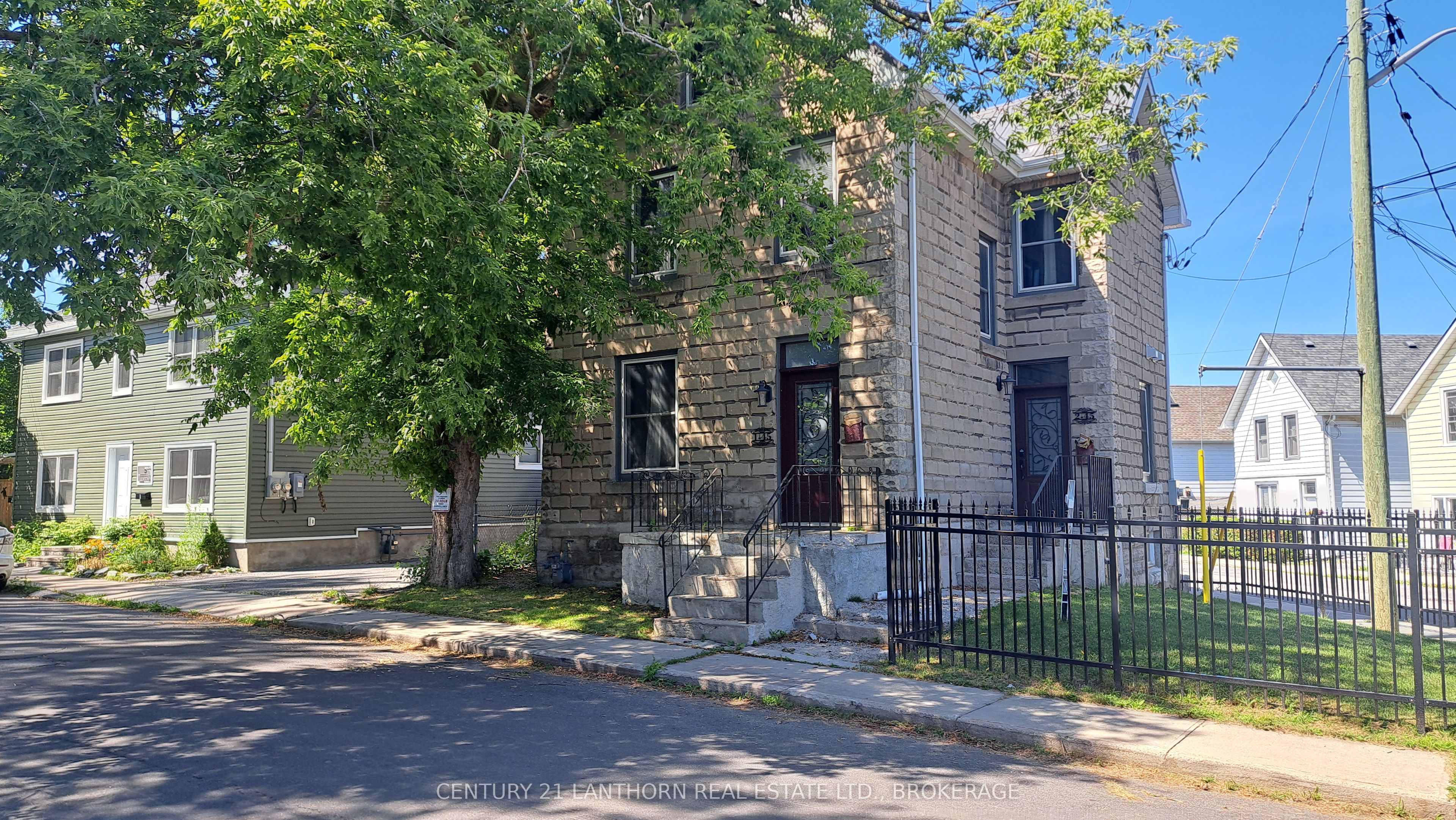 45 Chestnut Street Property Photo 3