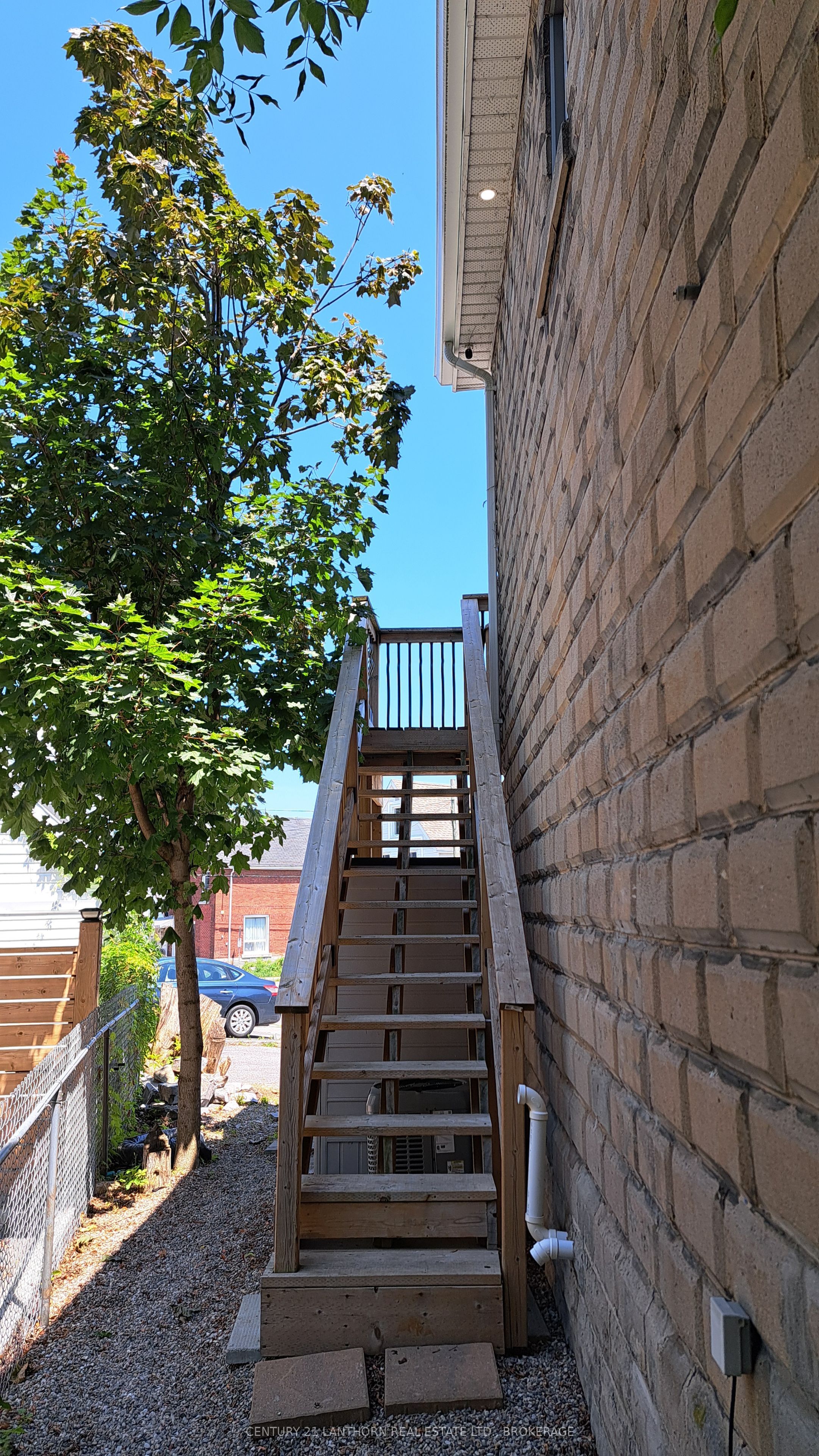 45 Chestnut Street Property Photo 12