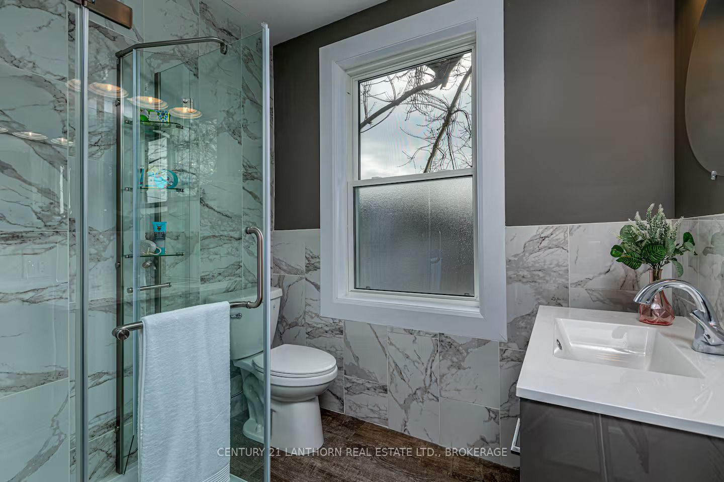 45 Chestnut Street Property Photo 23