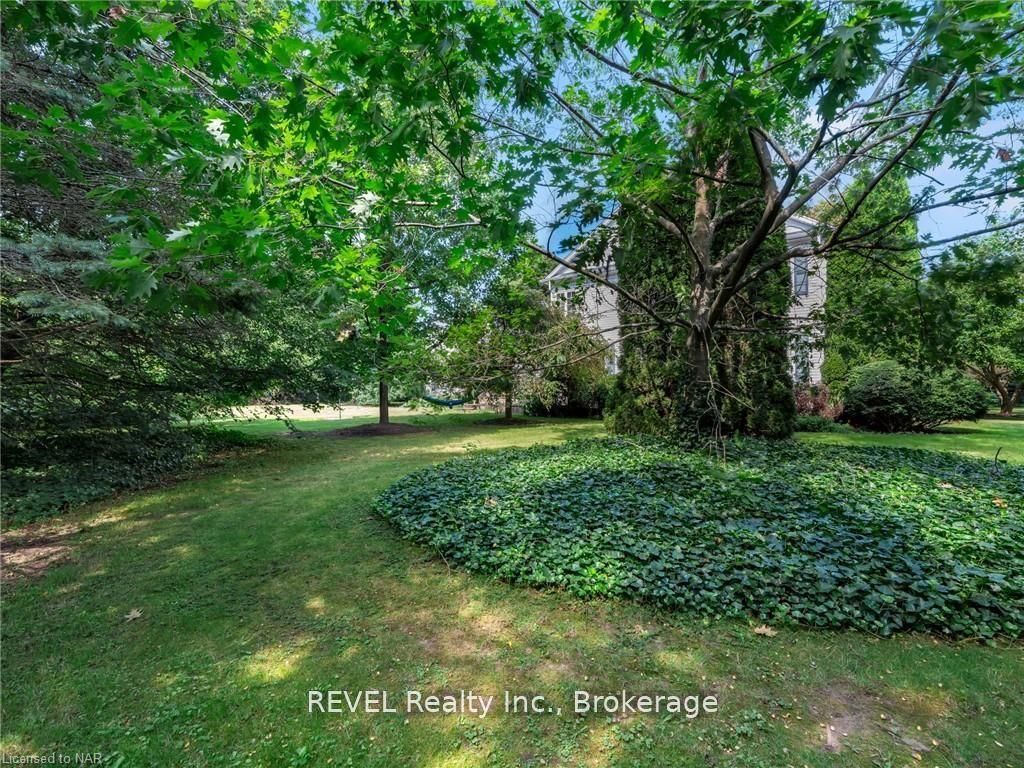 411 Victoria St - Lot 1 Street Property Photo 8