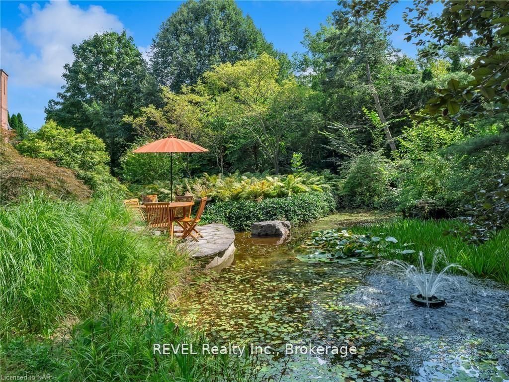 411 Victoria St - Lot 1 Street Property Photo 11