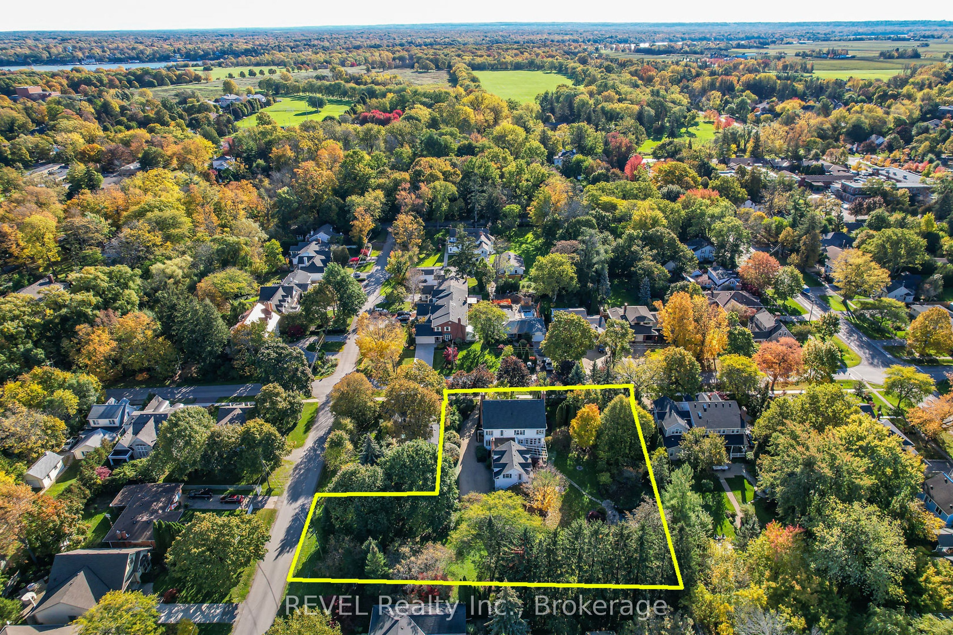 411 Victoria St - Lot 3 Street Property Photo 5
