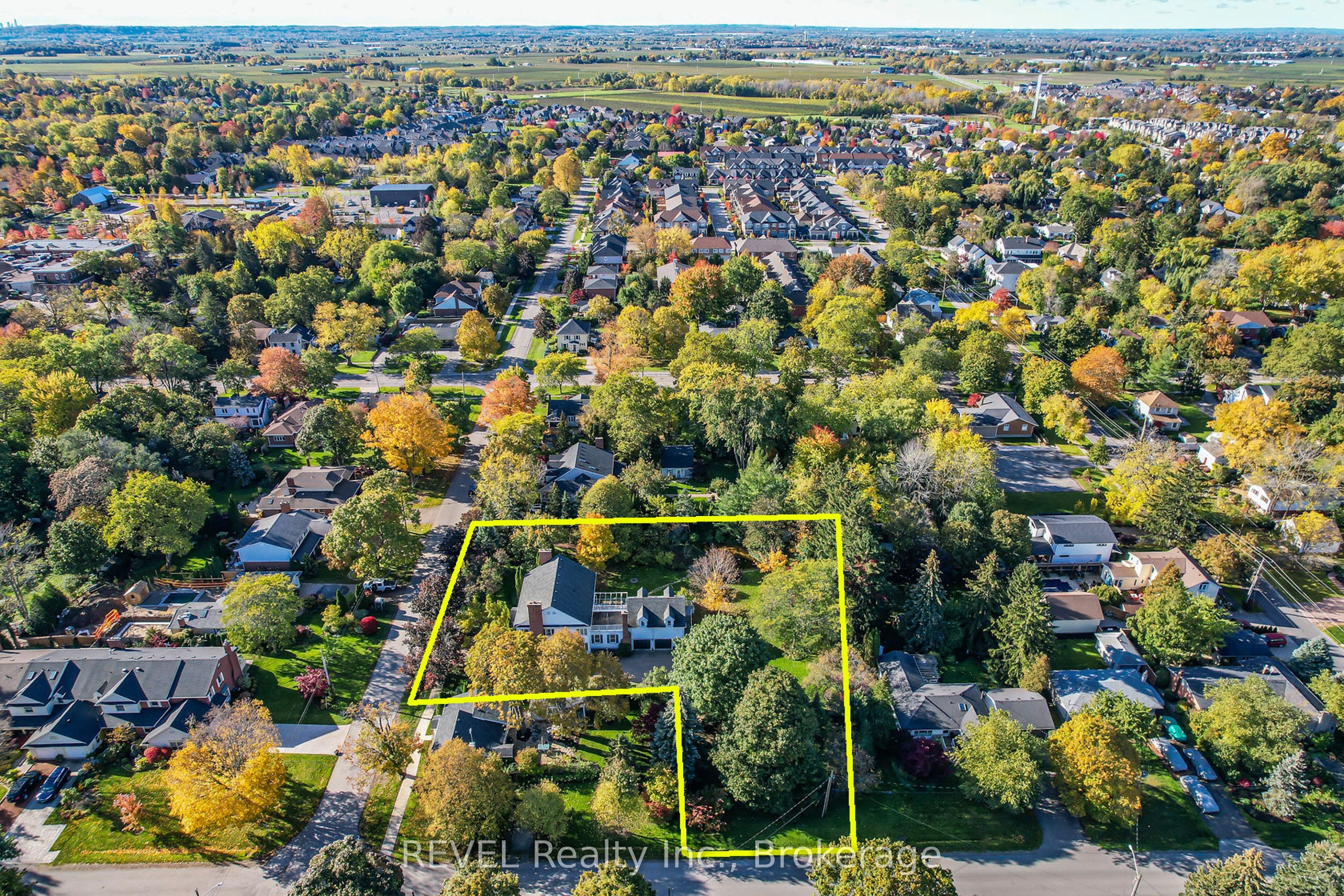 411 Victoria St - Lot 3 Street Property Photo 6