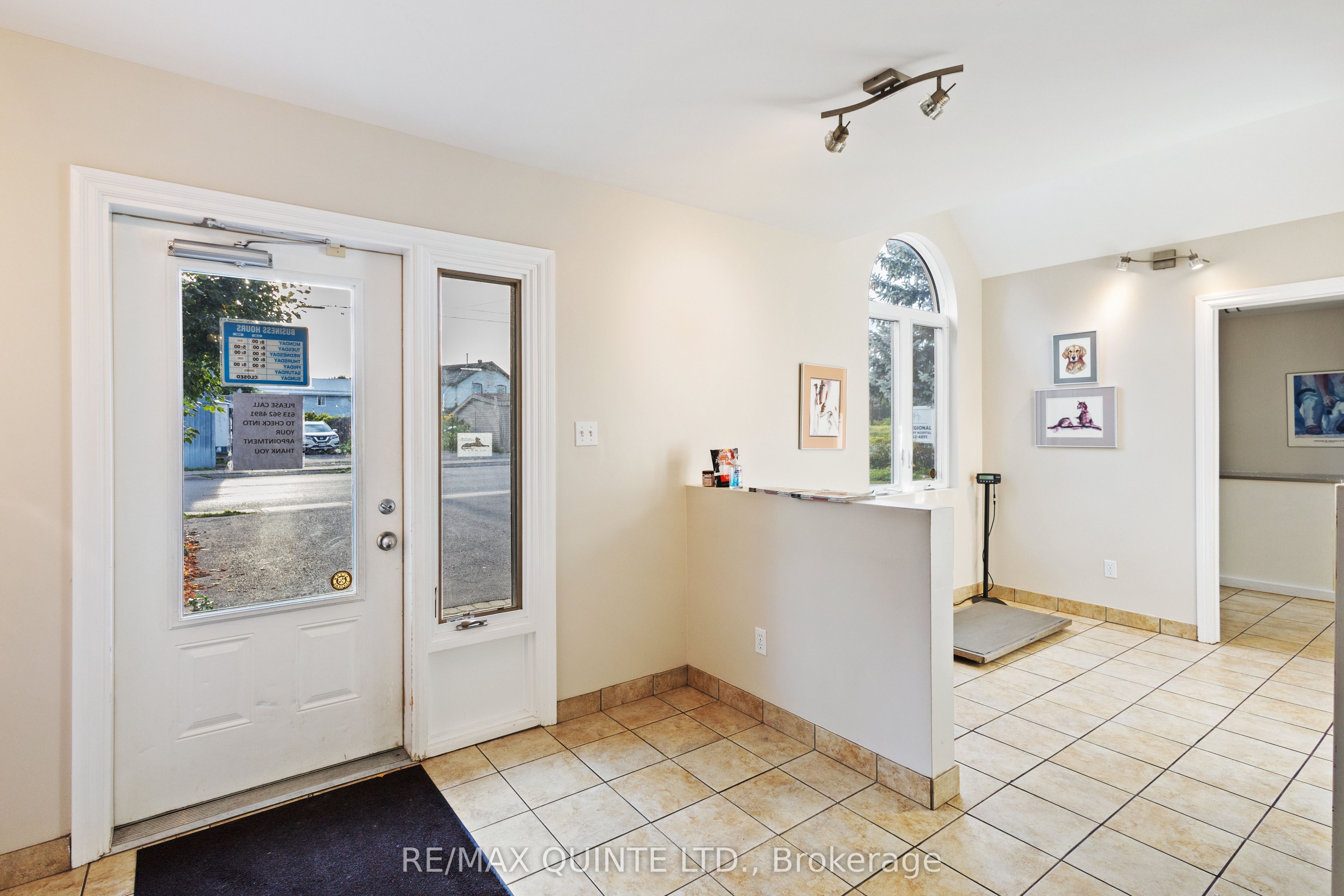 437 Bleecker Avenue Property Photo 6