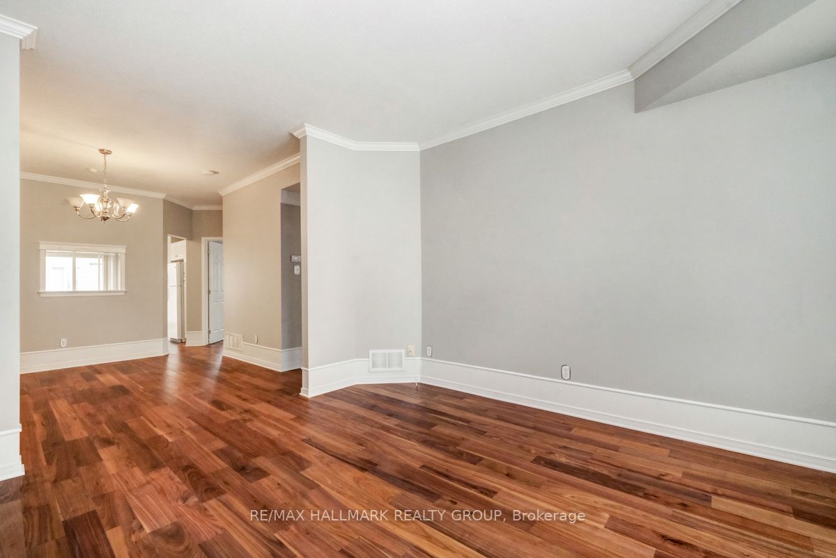 50 Briargate 4 Property Photo 11