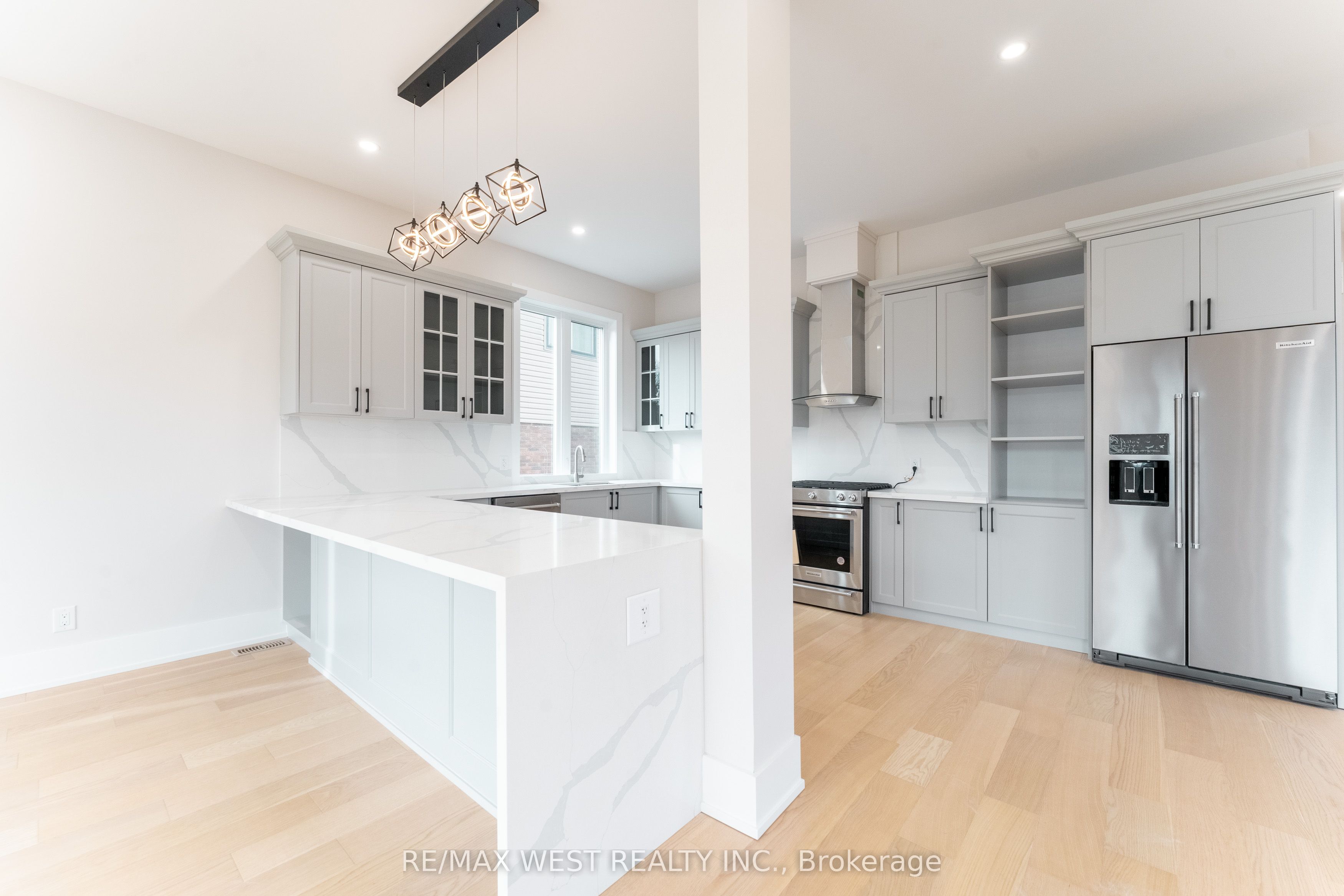 185 Riverview Boulevard Property Photo 10