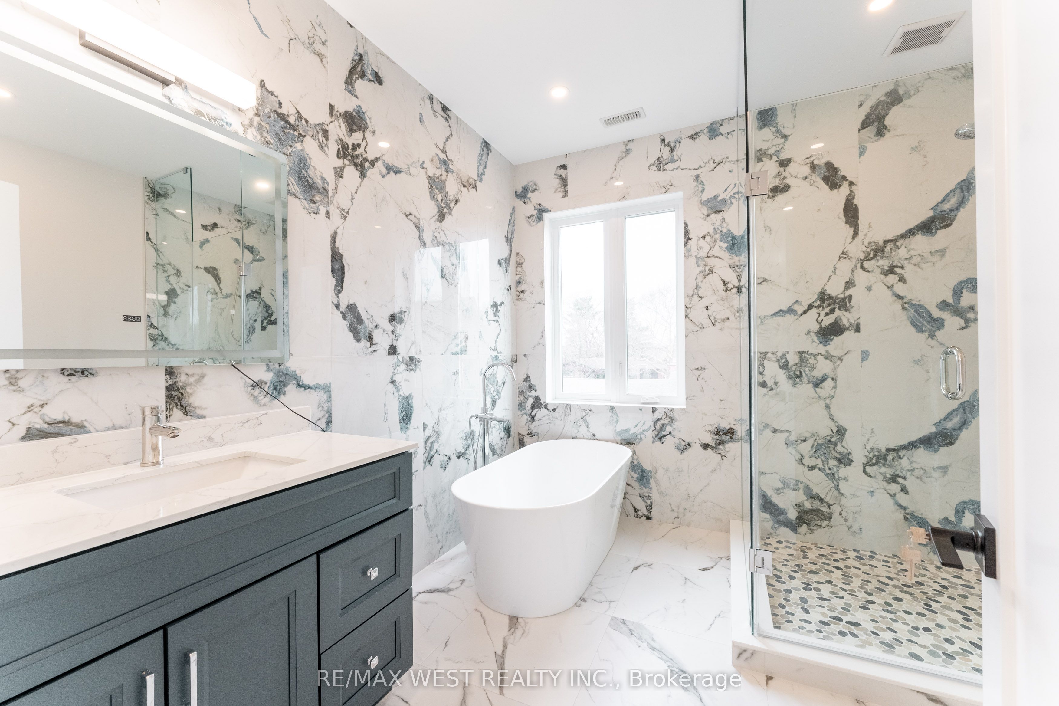 185 Riverview Boulevard Property Photo 20