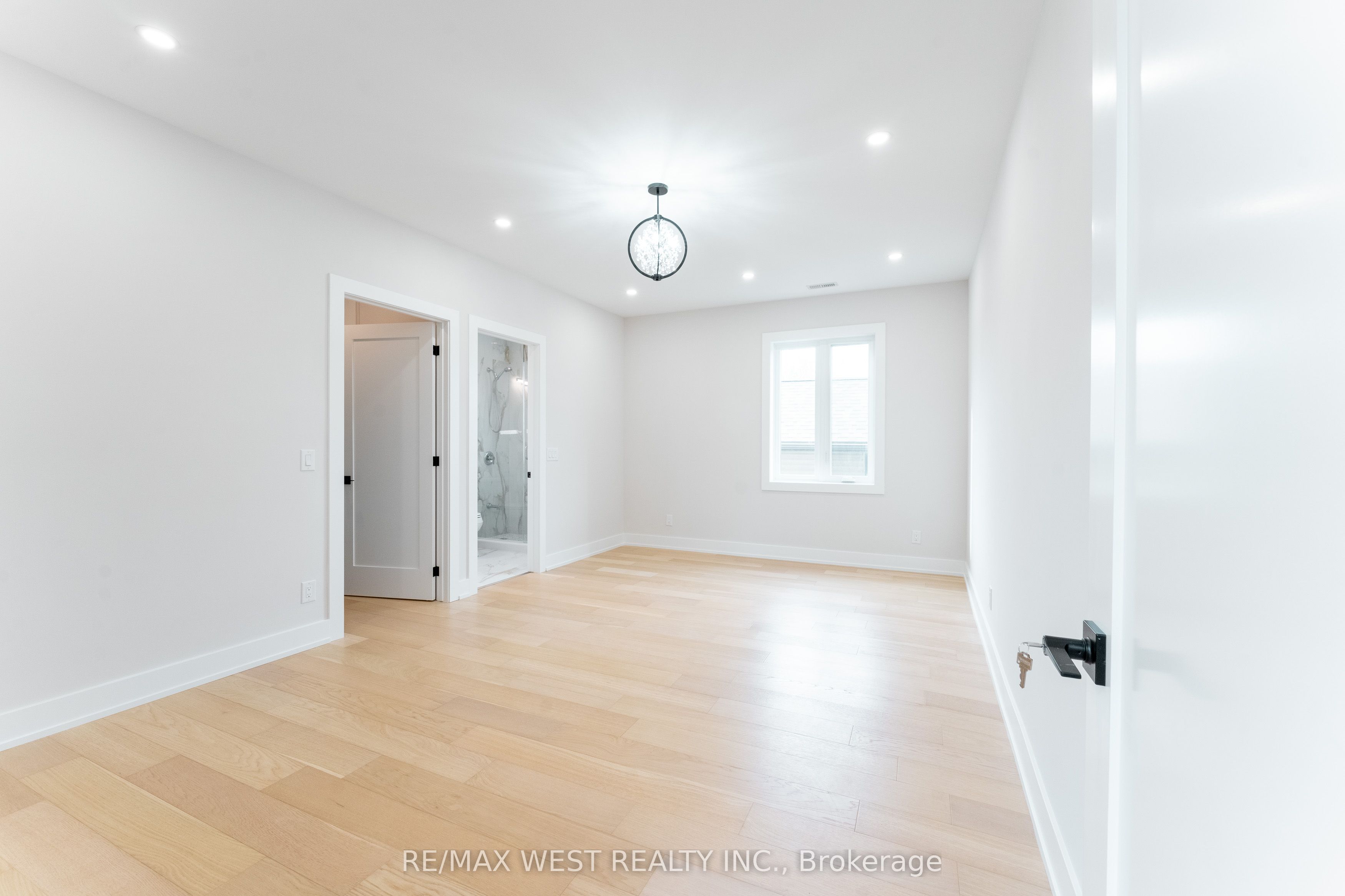 185 Riverview Boulevard Property Photo 22