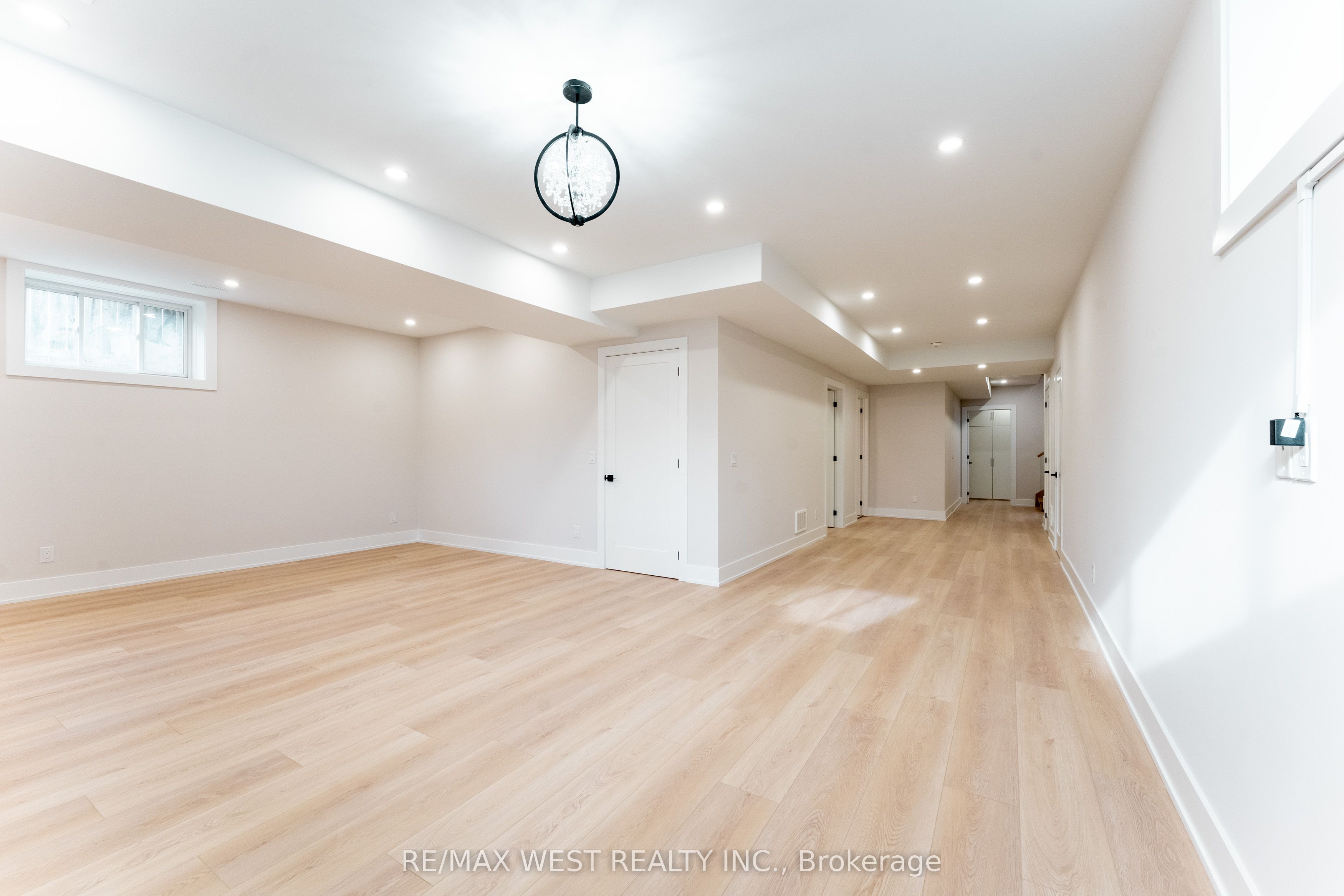 185 Riverview Boulevard Property Photo 31