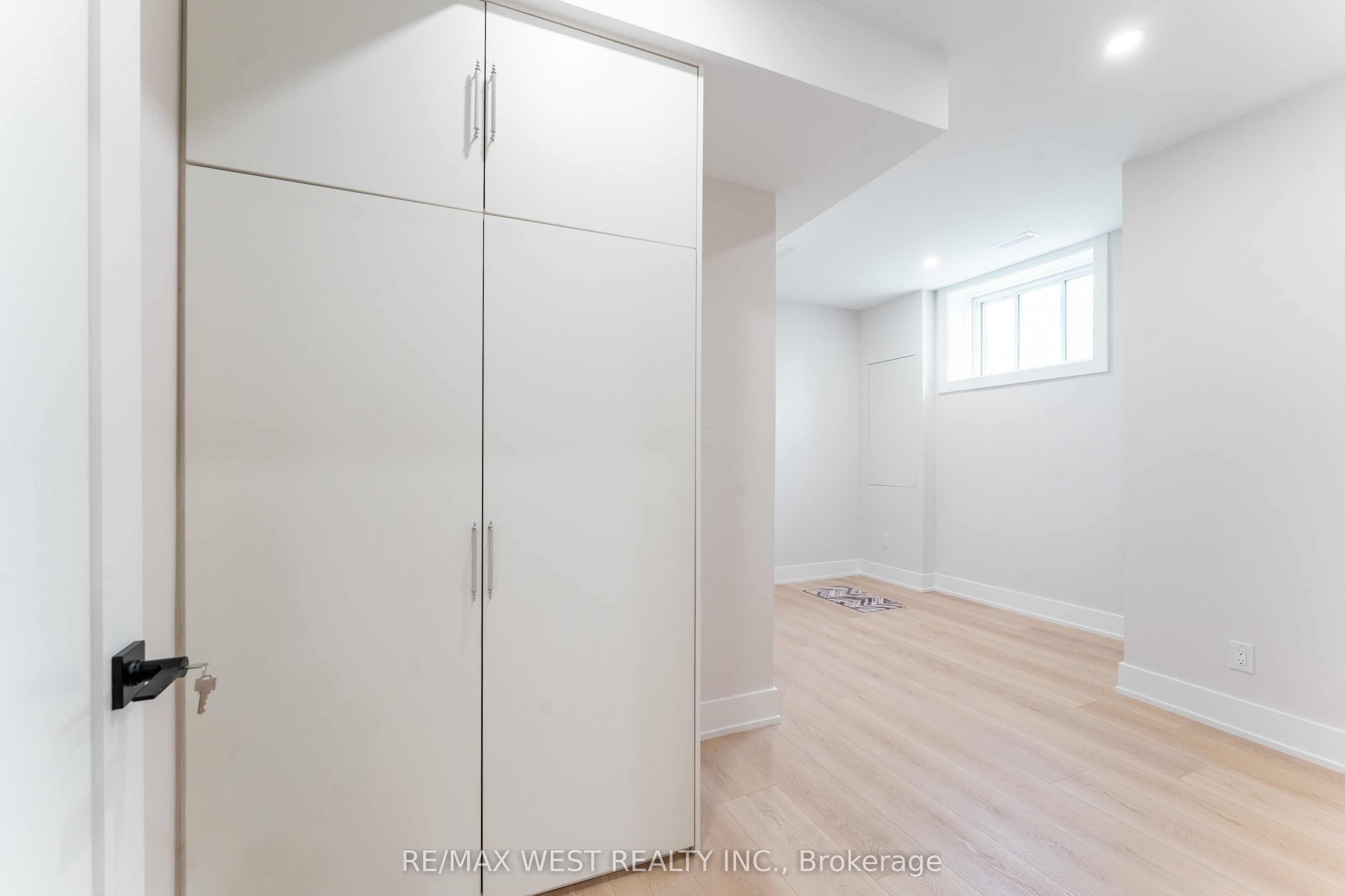 185 Riverview Boulevard Property Photo 35