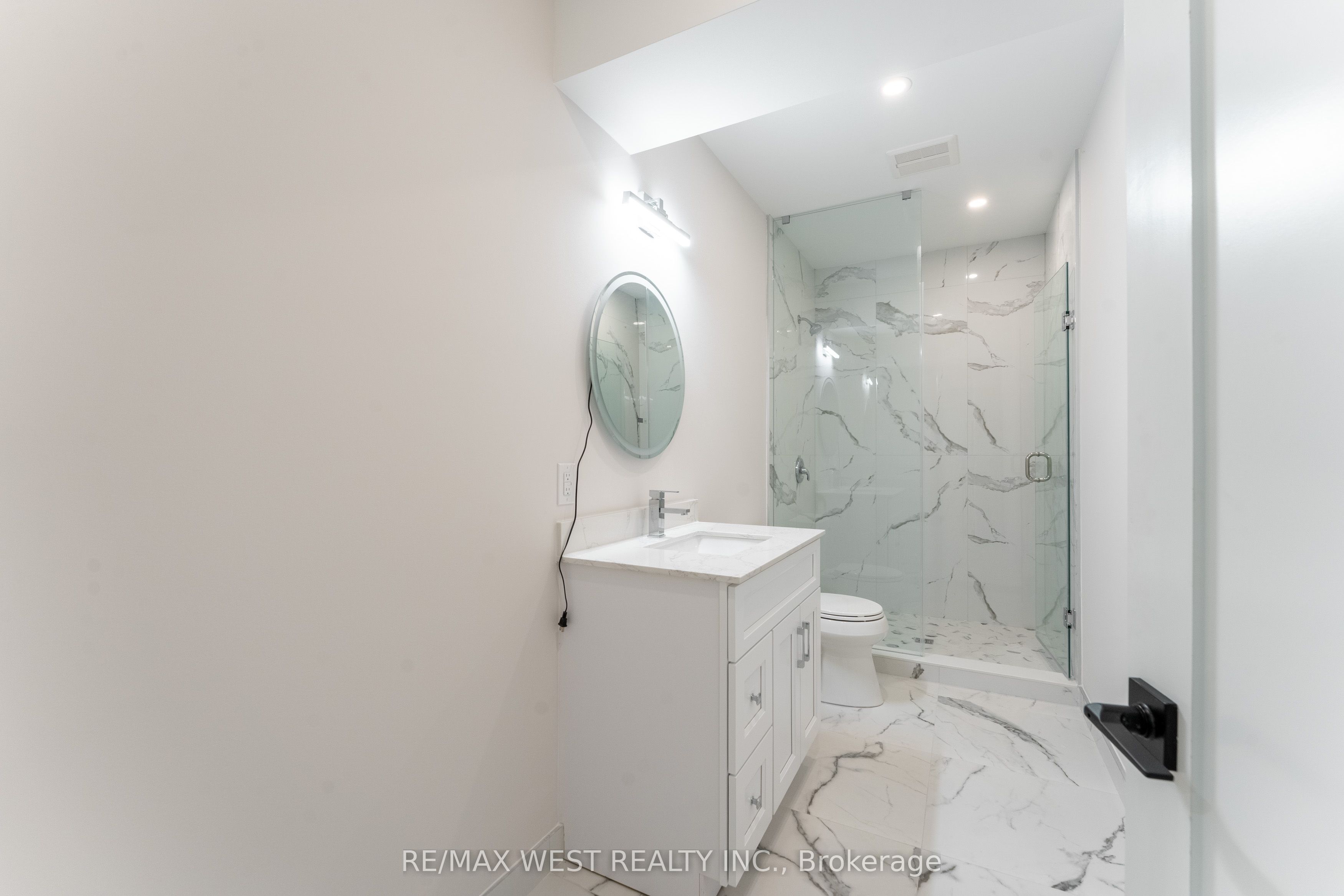 185 Riverview Boulevard Property Photo 36