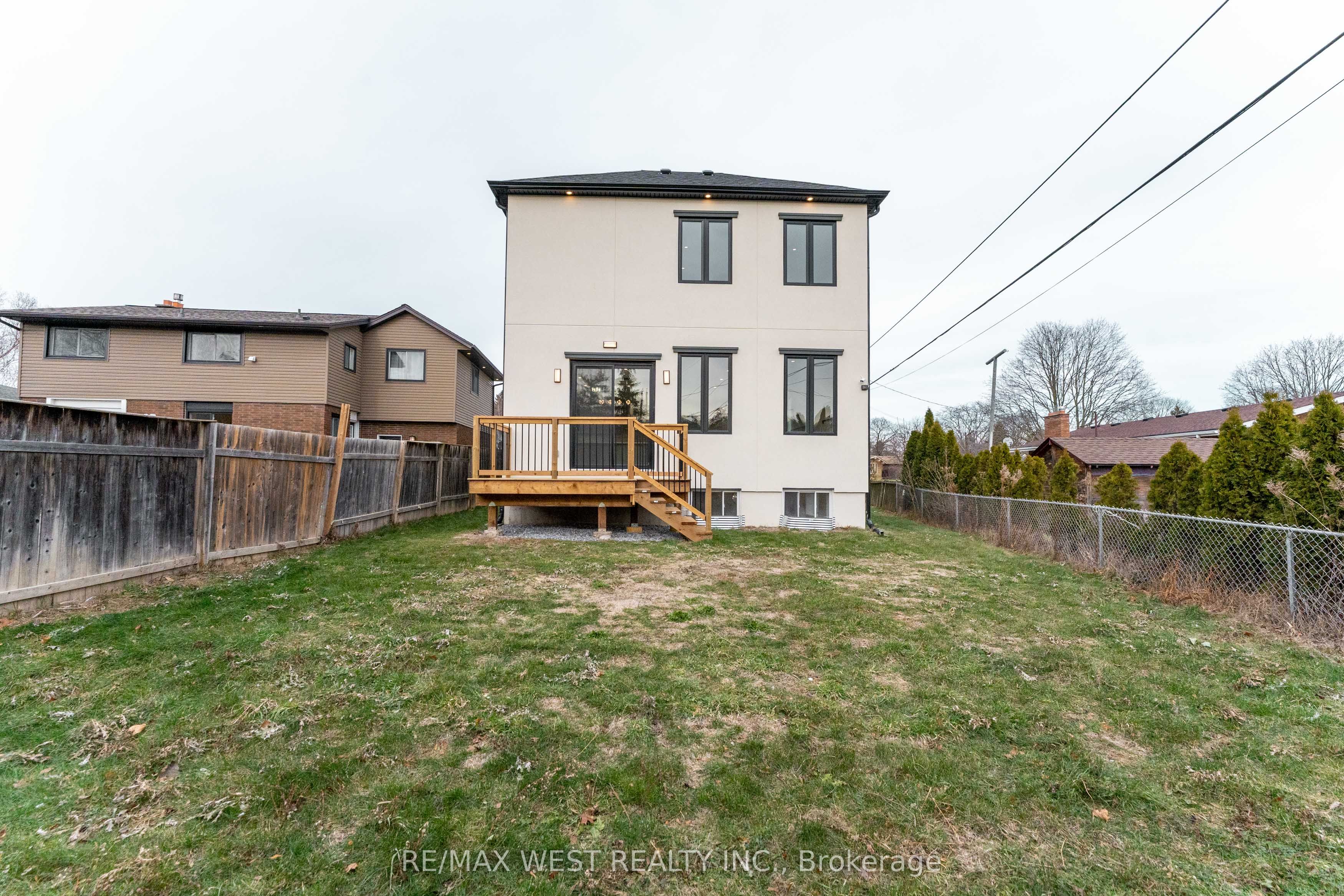 185 Riverview Boulevard Property Photo 39