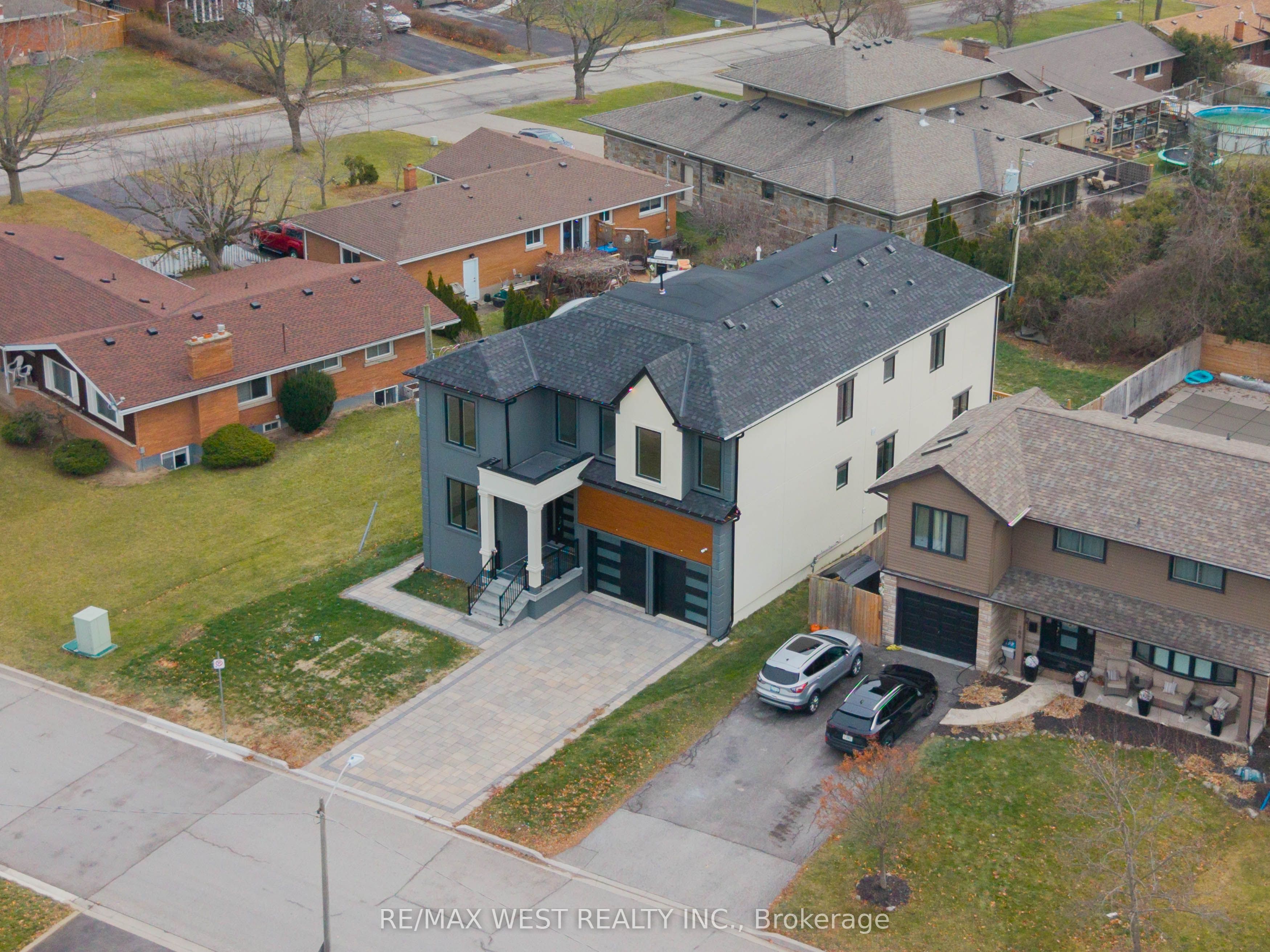 185 Riverview Boulevard Property Photo 41