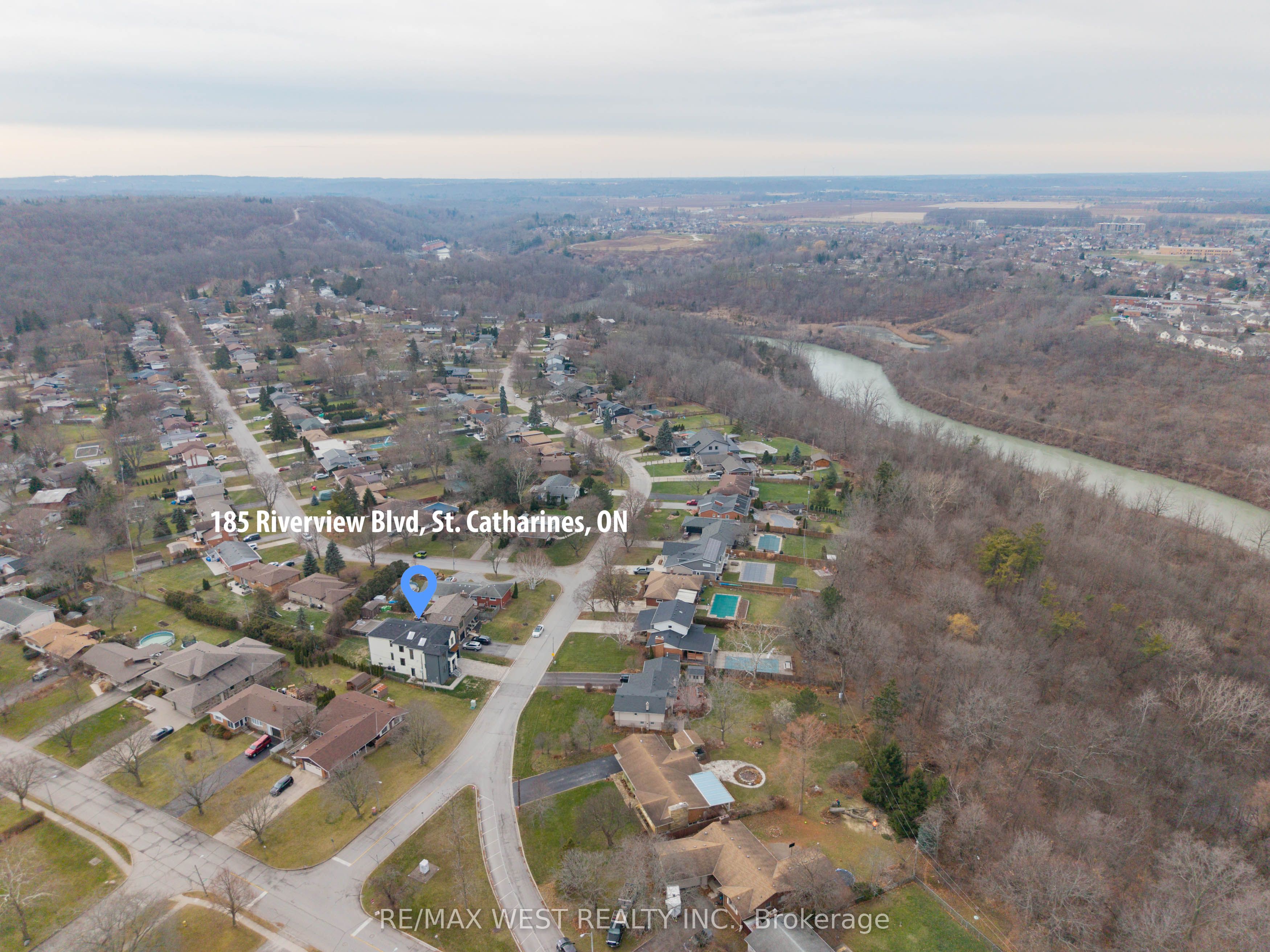 185 Riverview Boulevard Property Photo 45