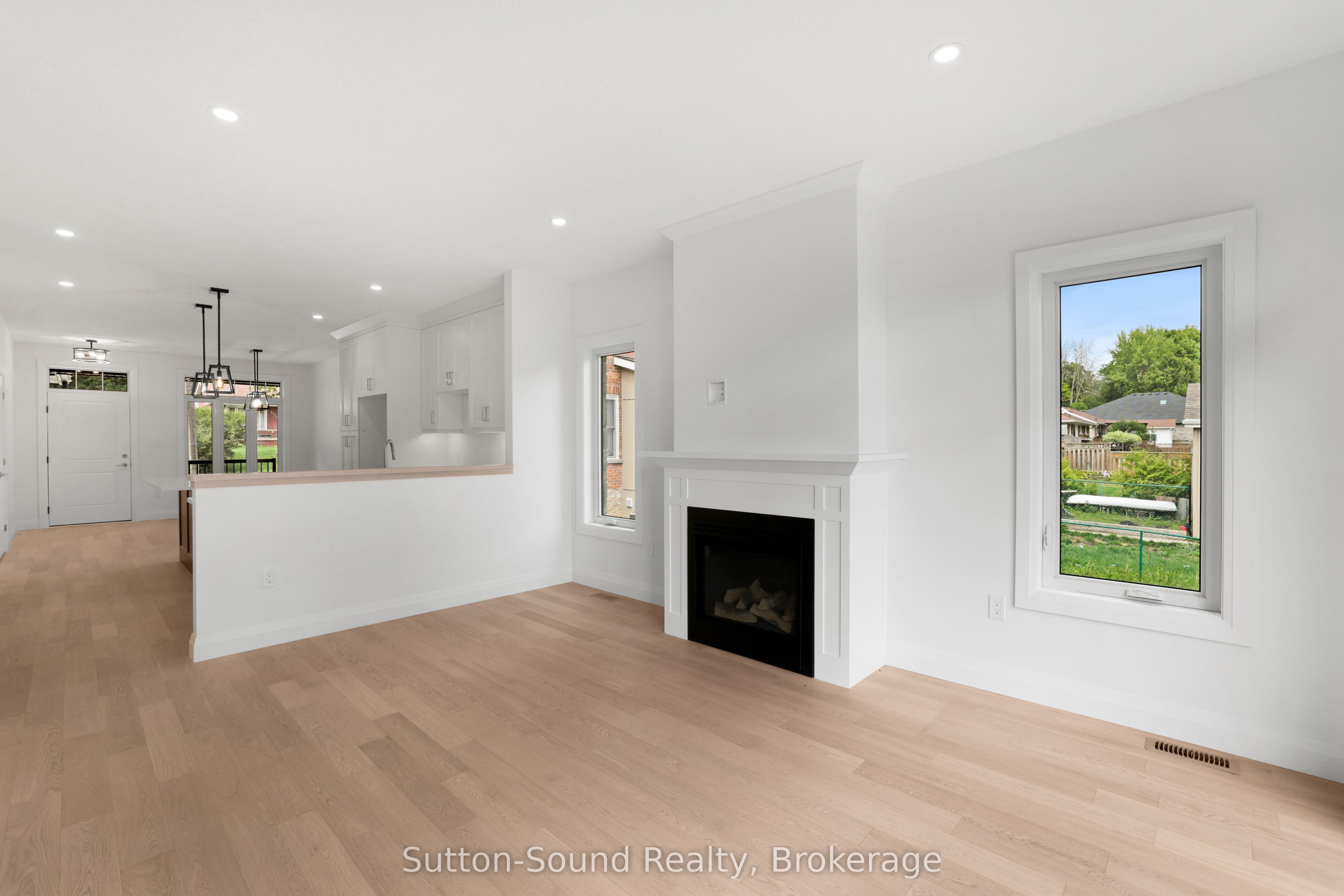 1815 5th Avenue W Property Photo 7