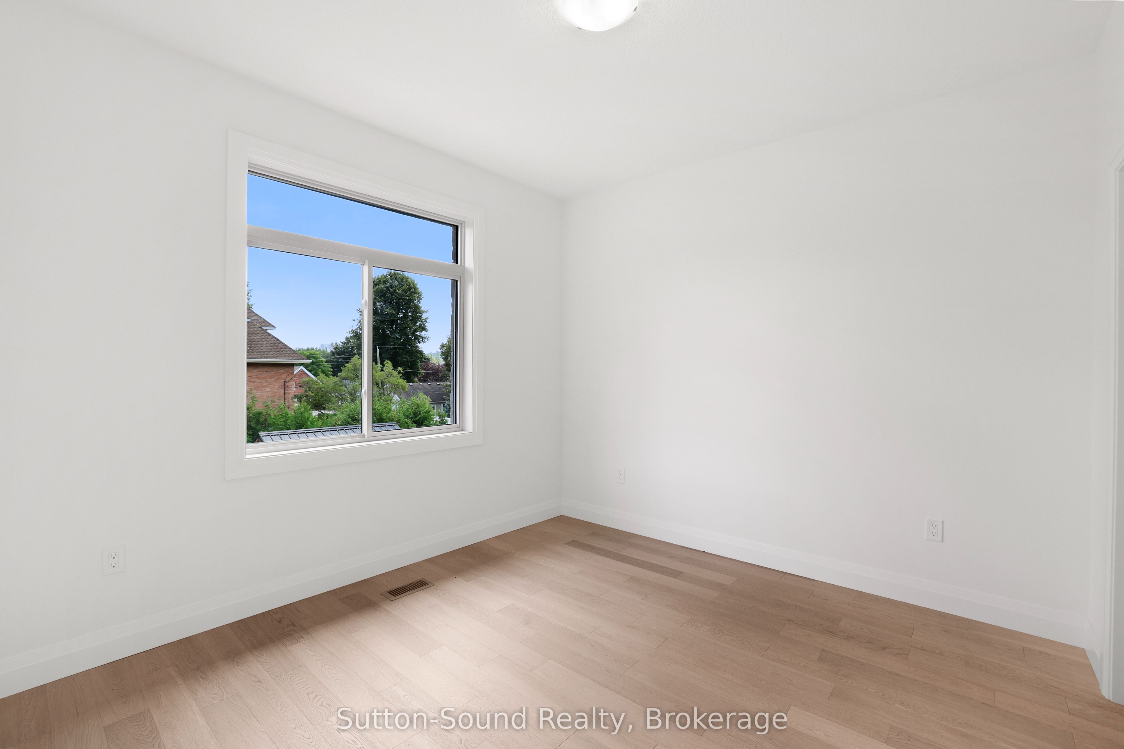 1815 5th Avenue W Property Photo 16