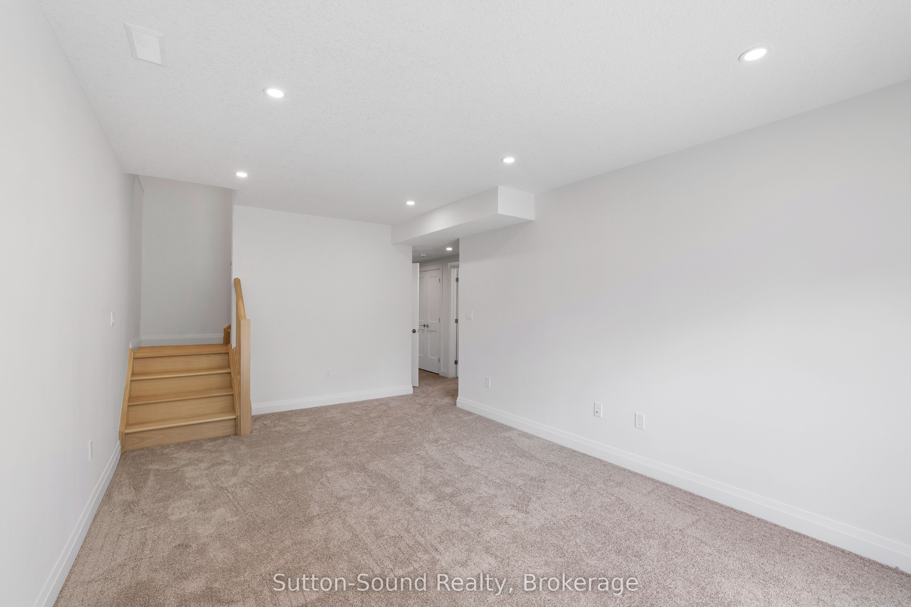 1815 5th Avenue W Property Photo 20