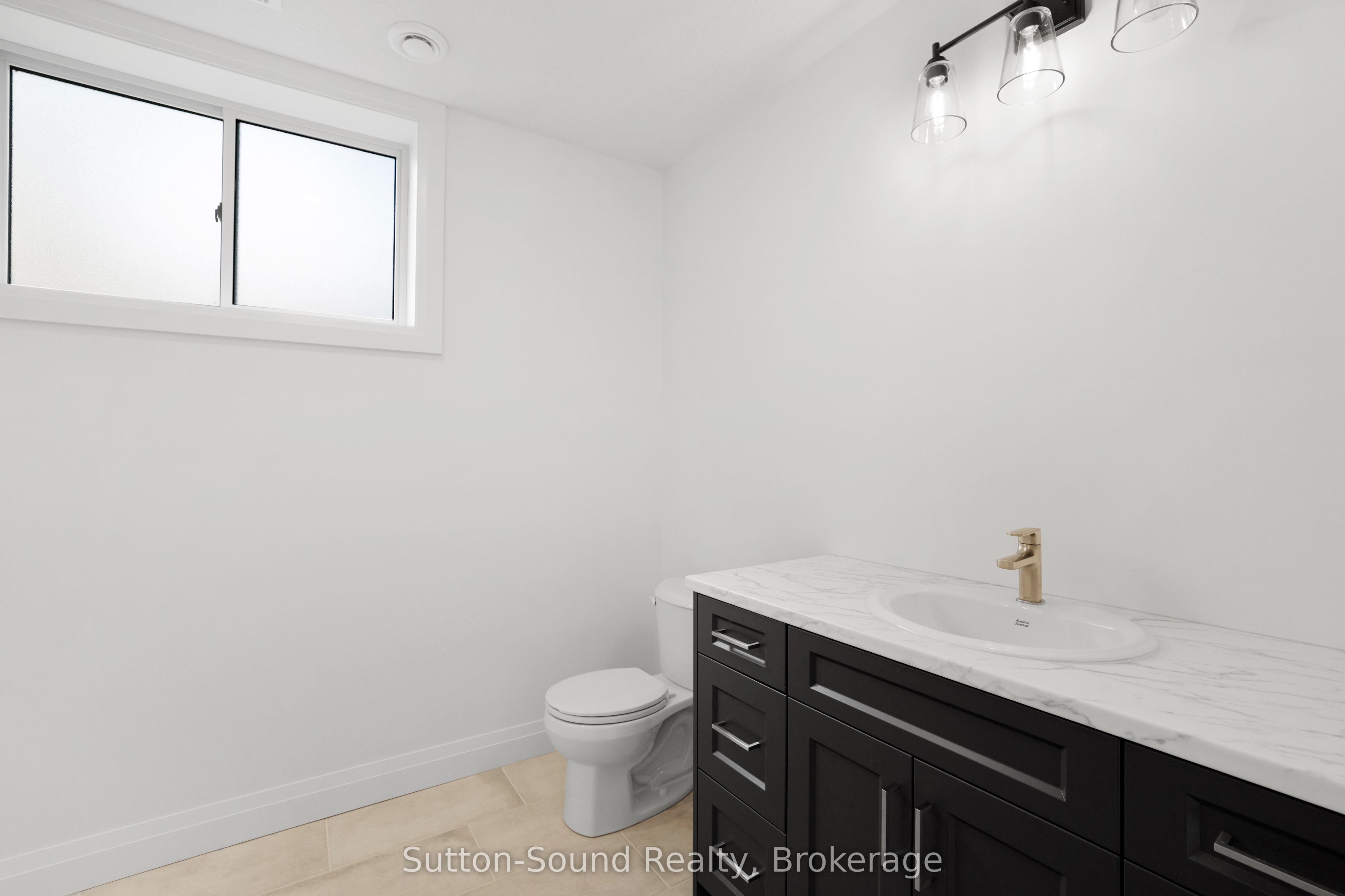 1815 5th Avenue W Property Photo 26