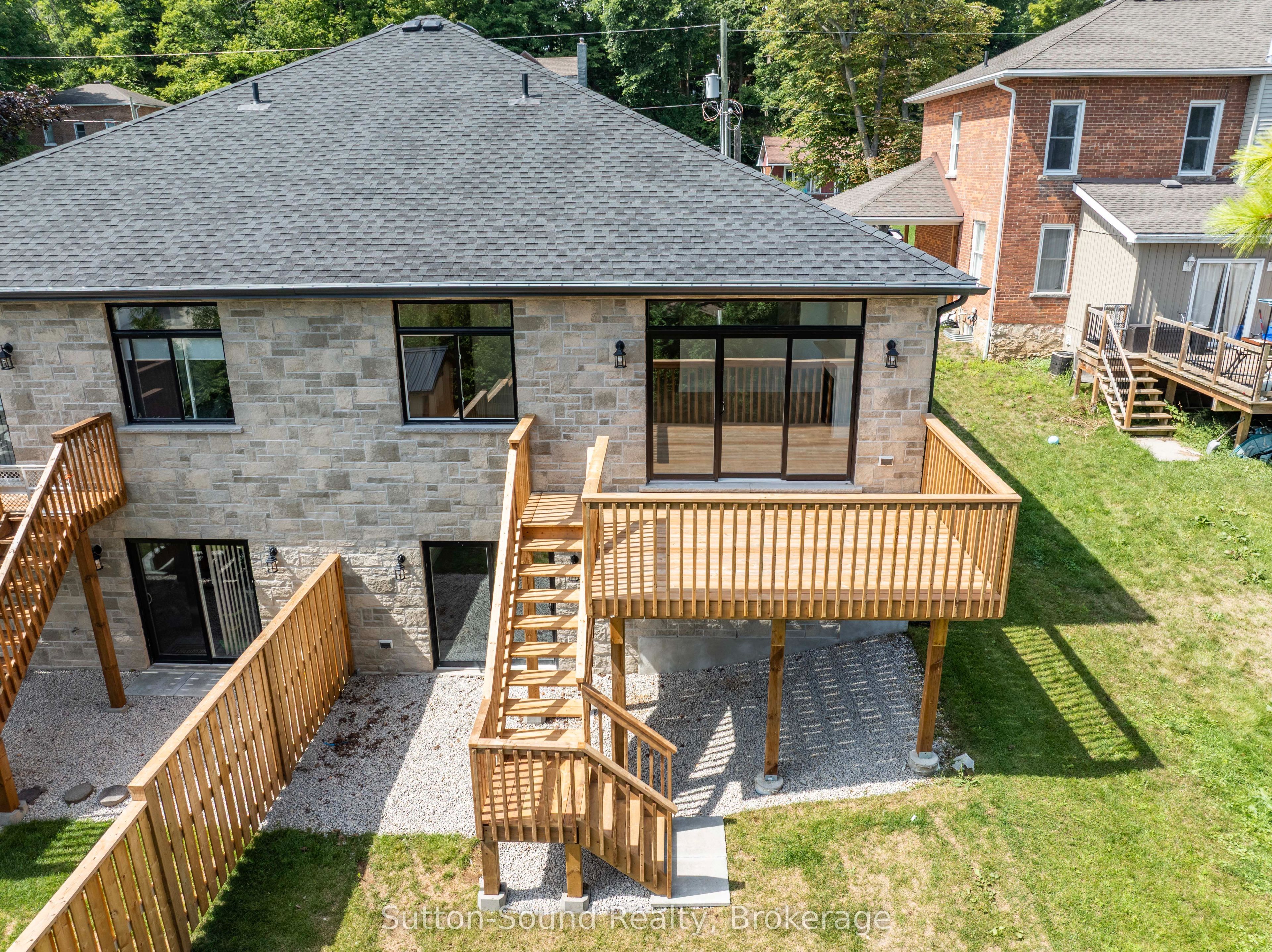 1815 5th Avenue W Property Photo 37