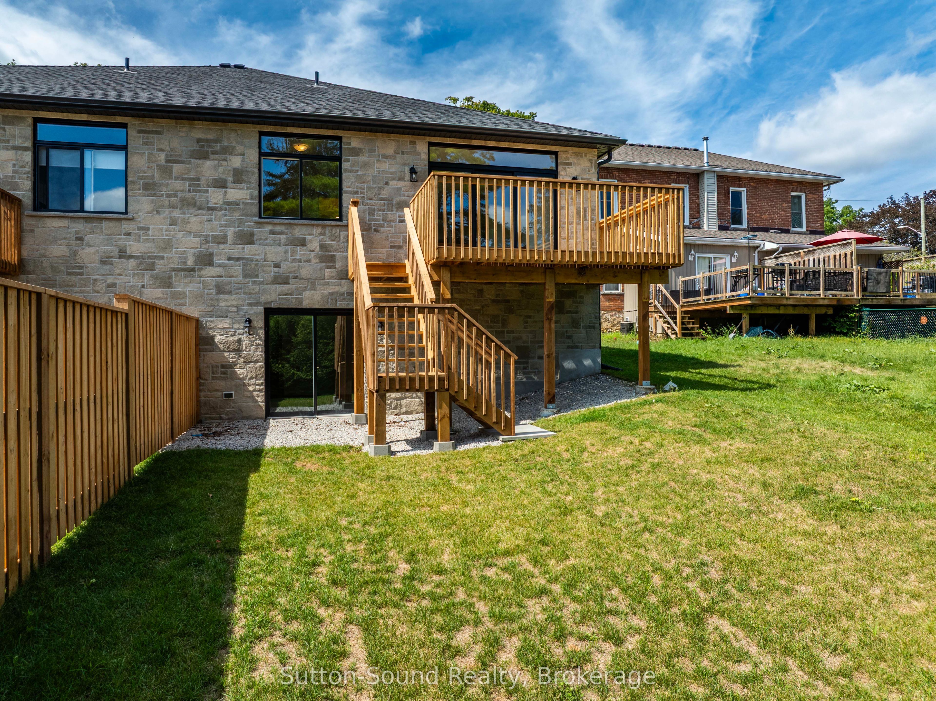 1815 5th Avenue W Property Photo 38