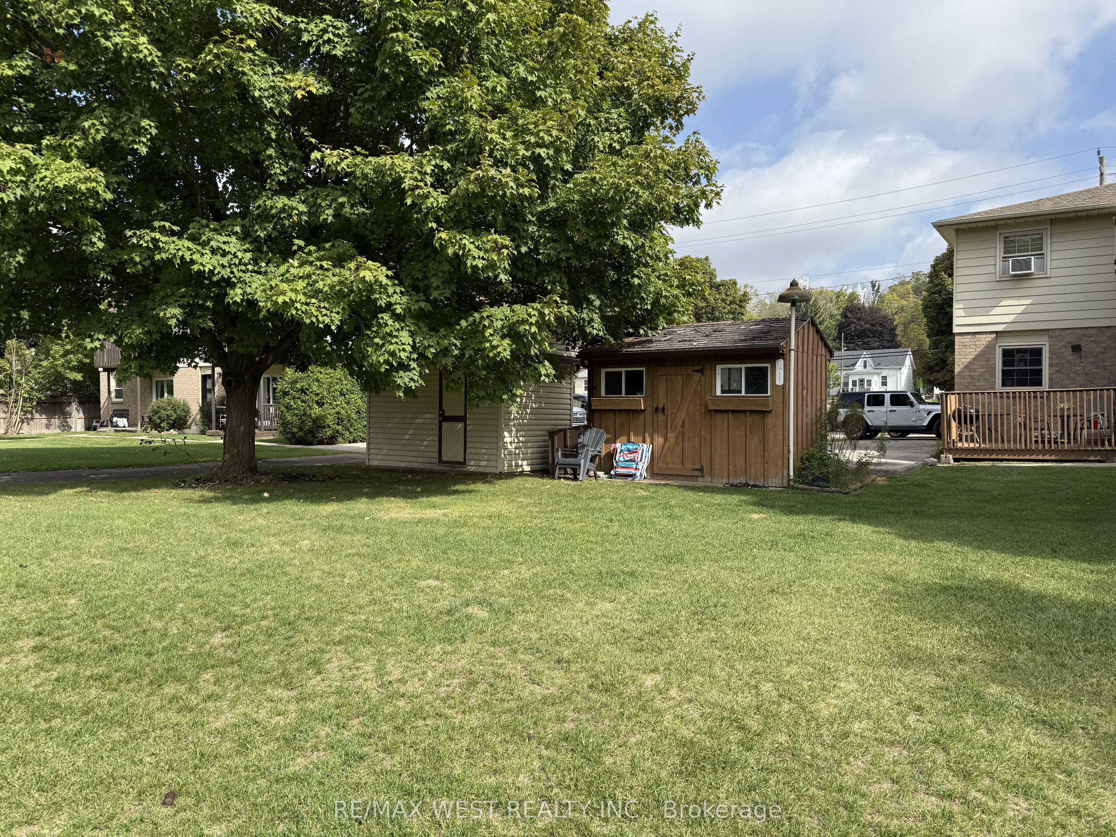 58 Willow Street Property Photo 2